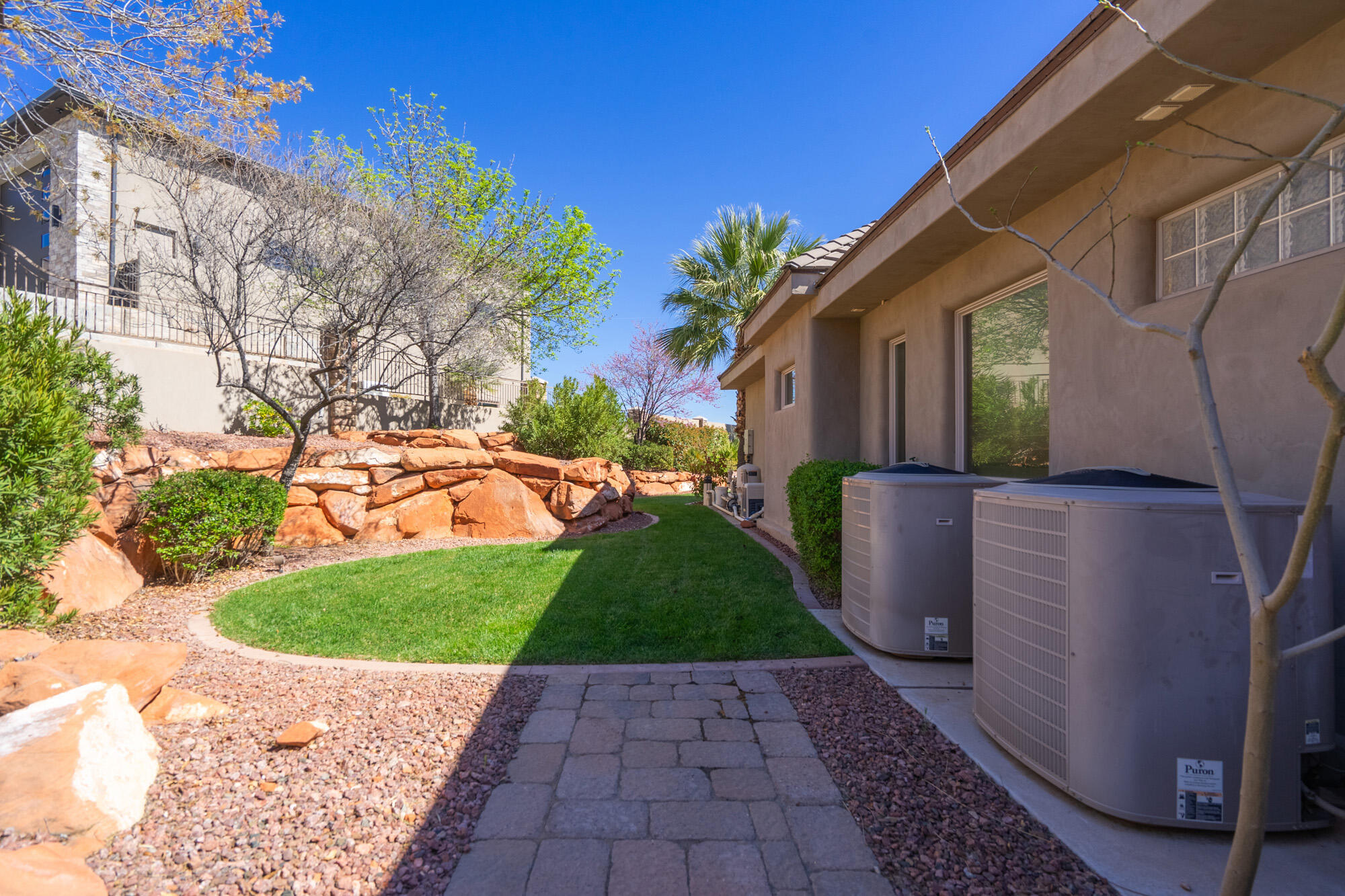 NORTHBRIDGE ESTATES - Residential