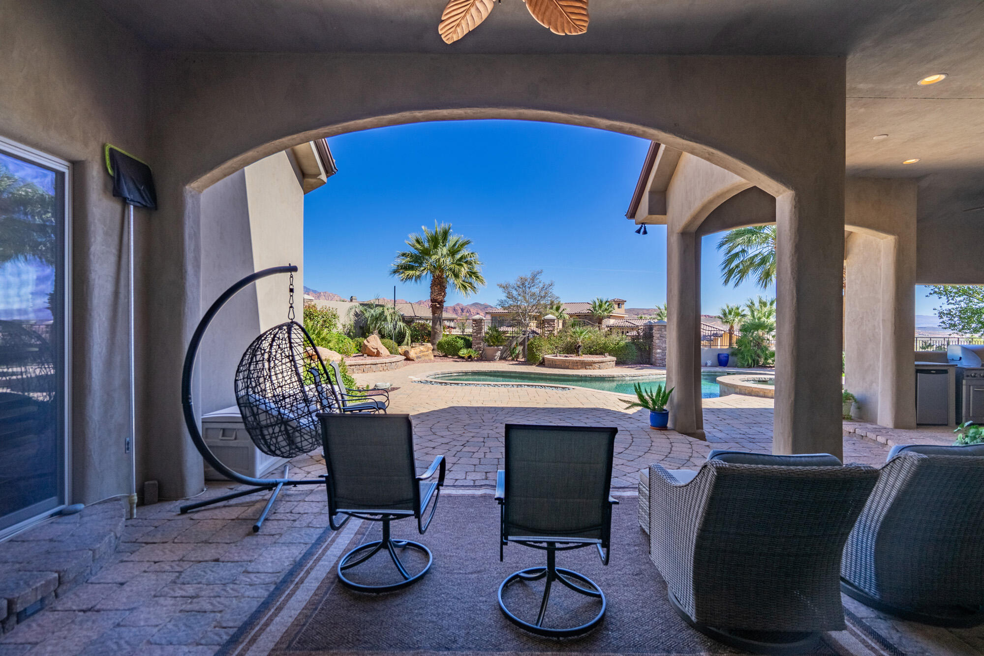 NORTHBRIDGE ESTATES - Residential