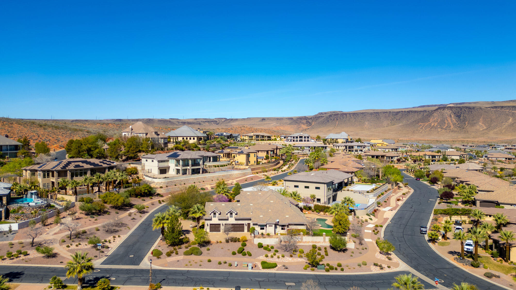 NORTHBRIDGE ESTATES - Residential