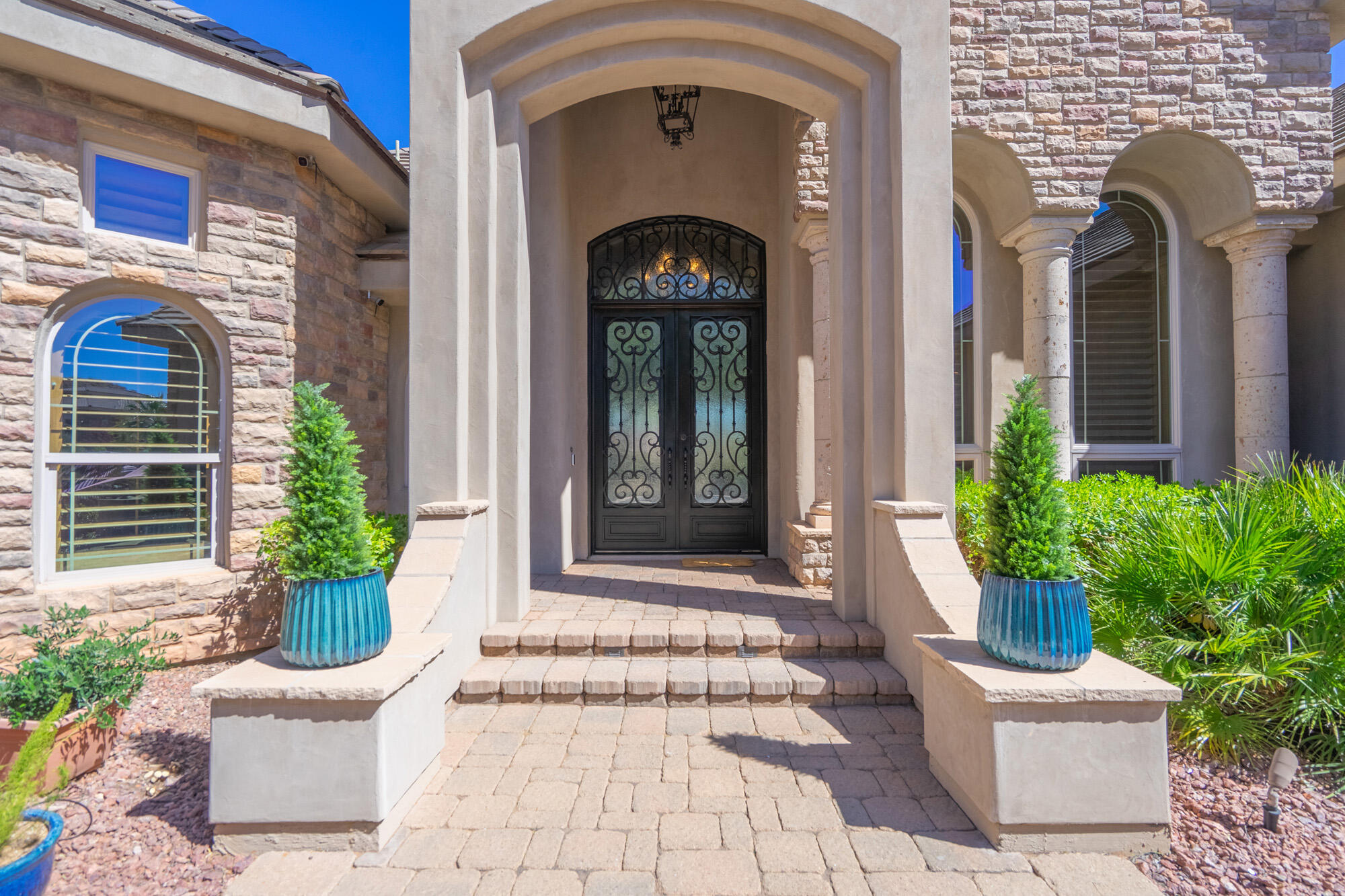 NORTHBRIDGE ESTATES - Residential