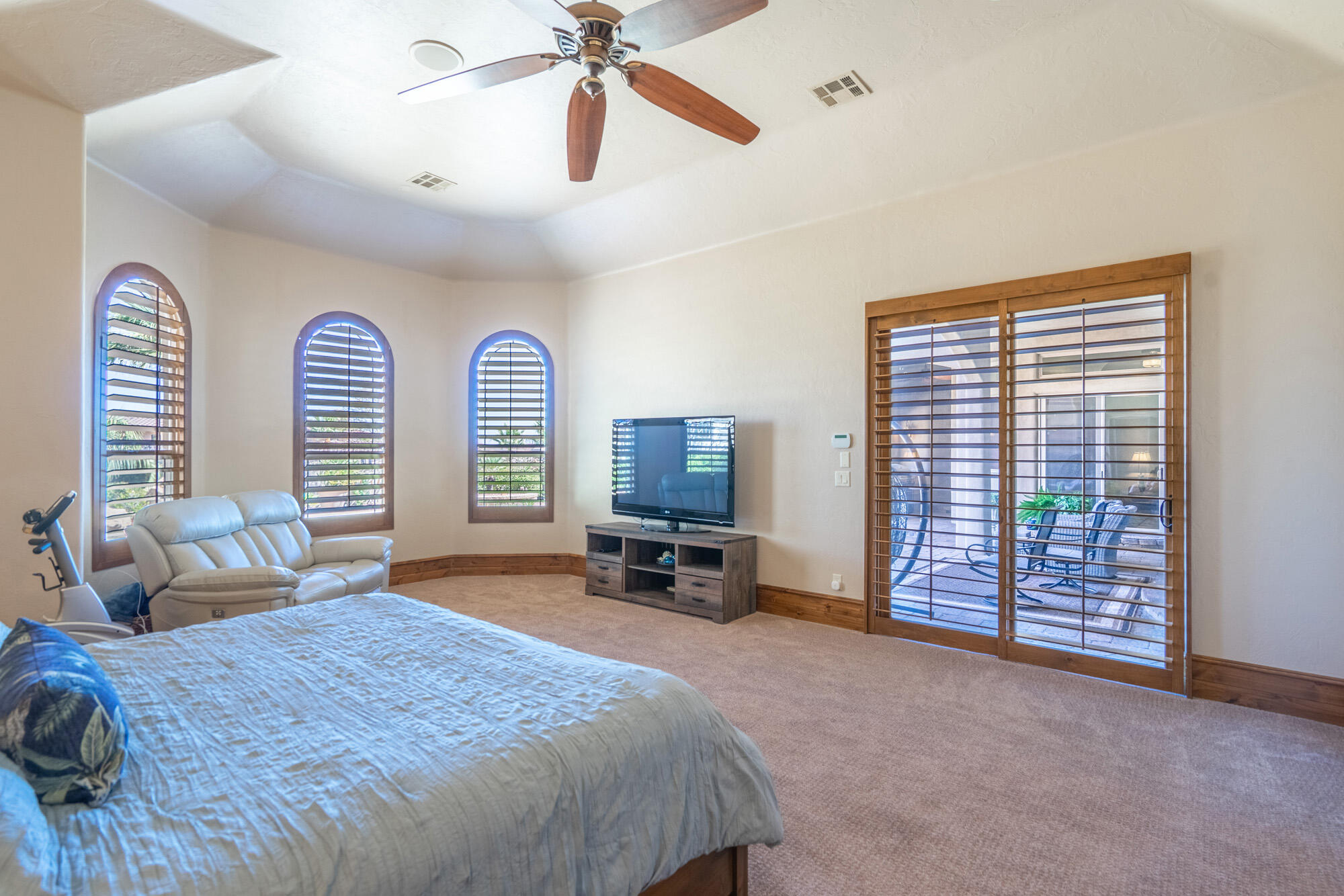 NORTHBRIDGE ESTATES - Residential