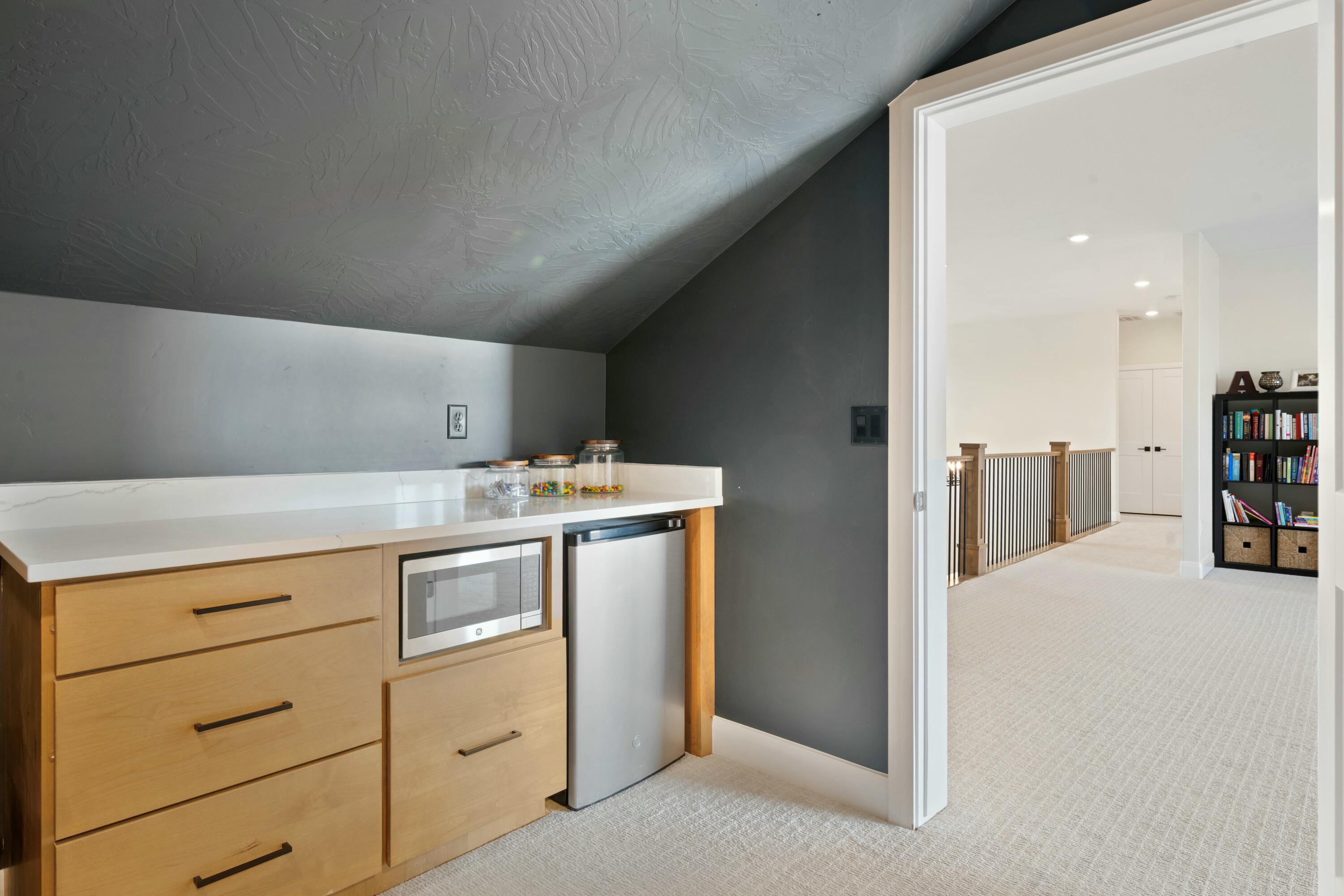 CRIMSON VISTAS - Residential