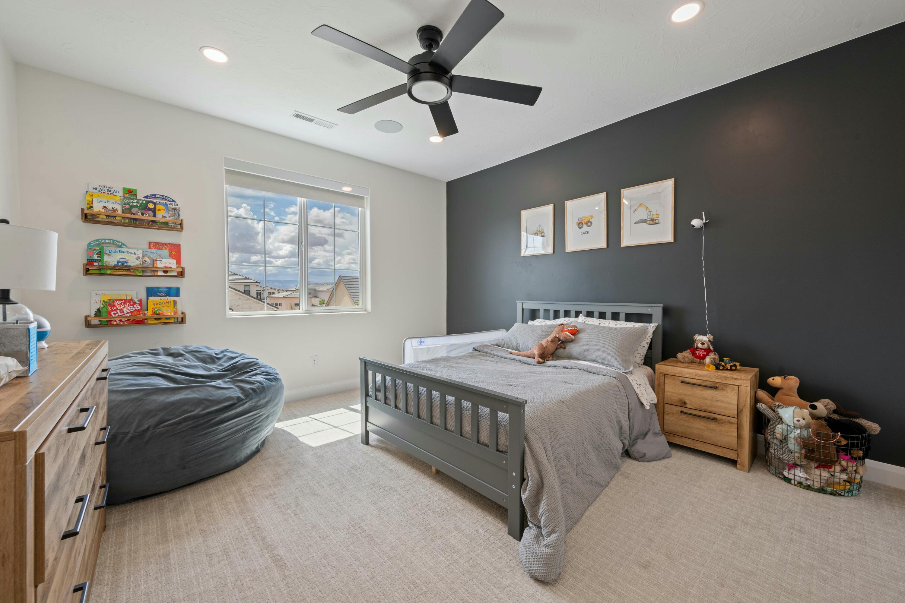 CRIMSON VISTAS - Residential