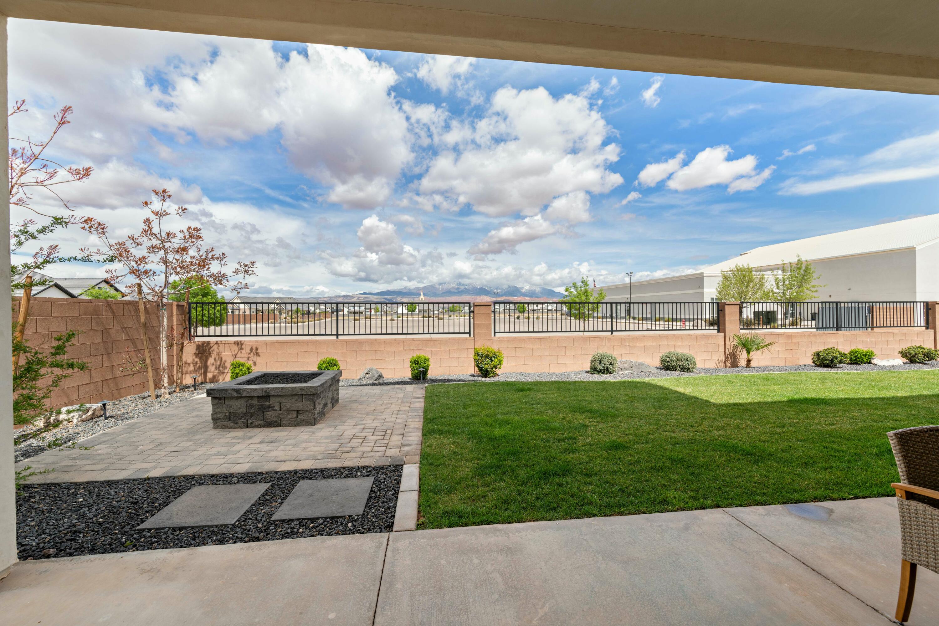 CRIMSON VISTAS - Residential