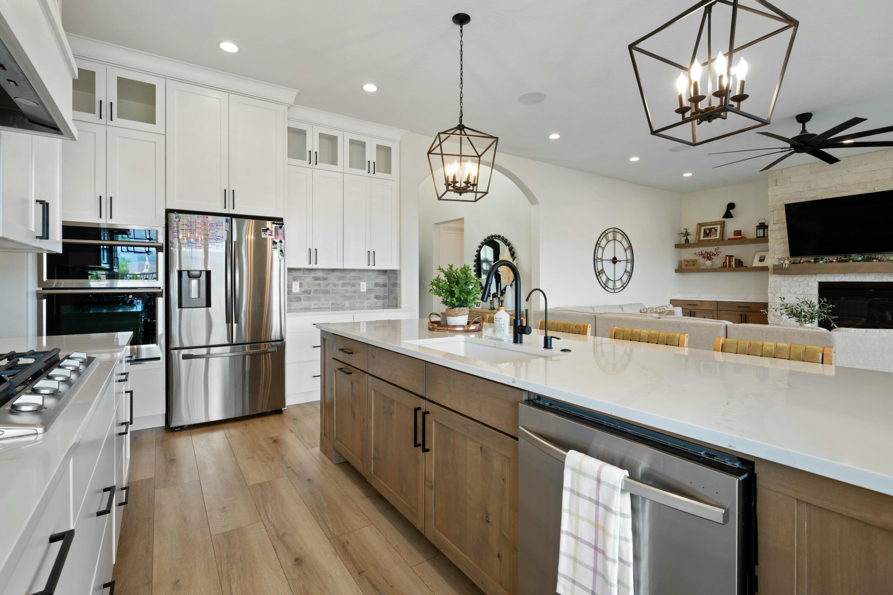 CRIMSON VISTAS - Residential