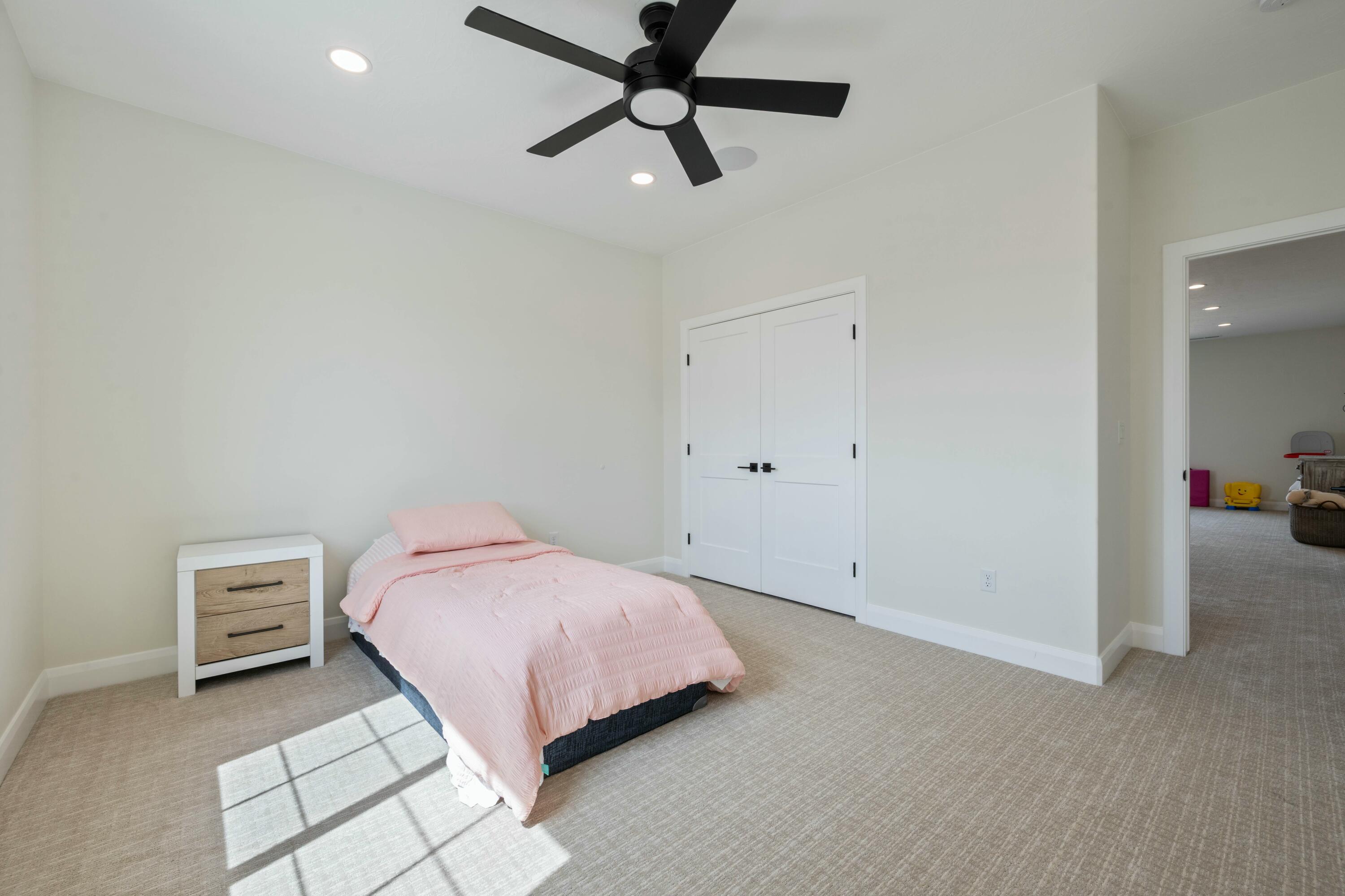 CRIMSON VISTAS - Residential