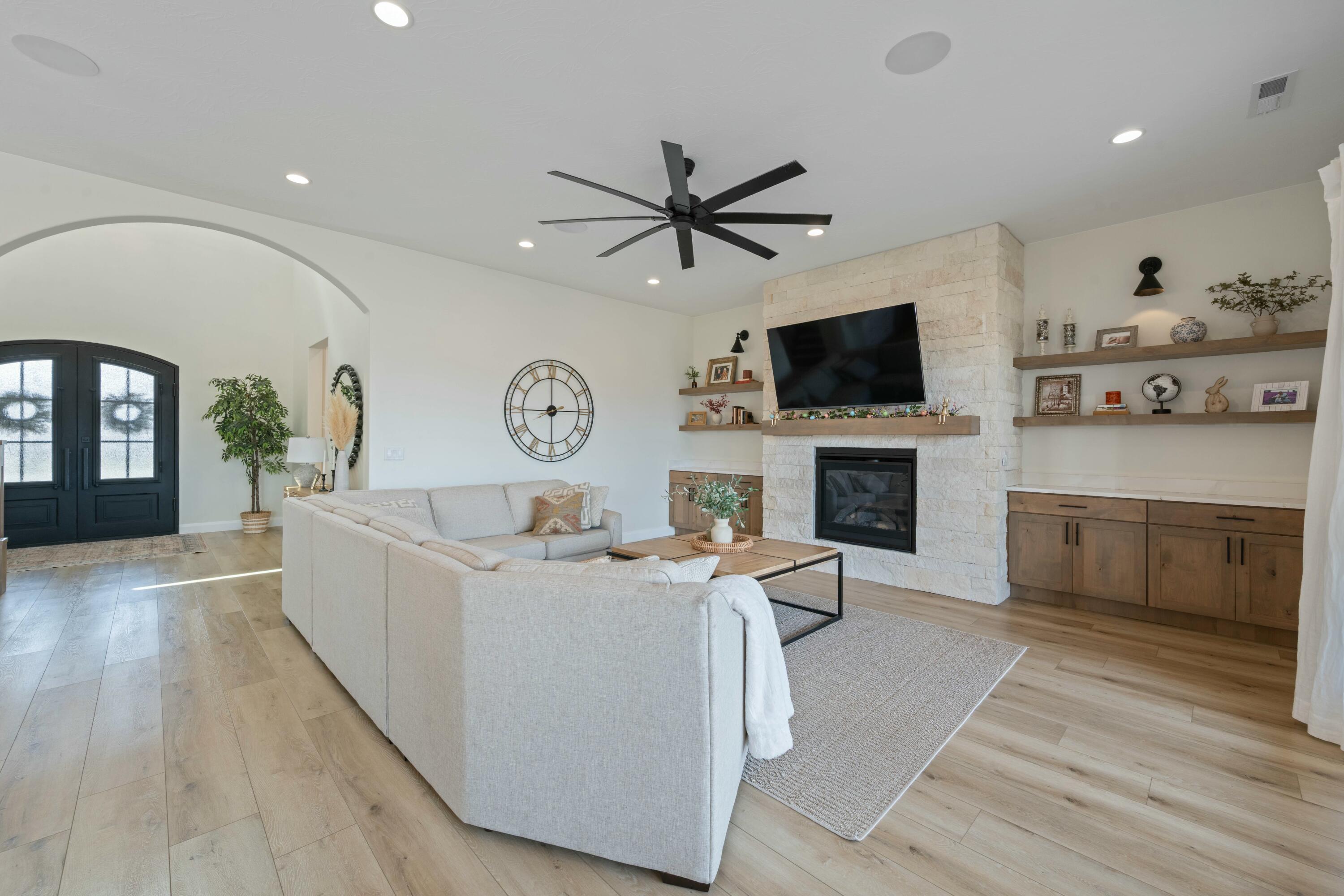 CRIMSON VISTAS - Residential