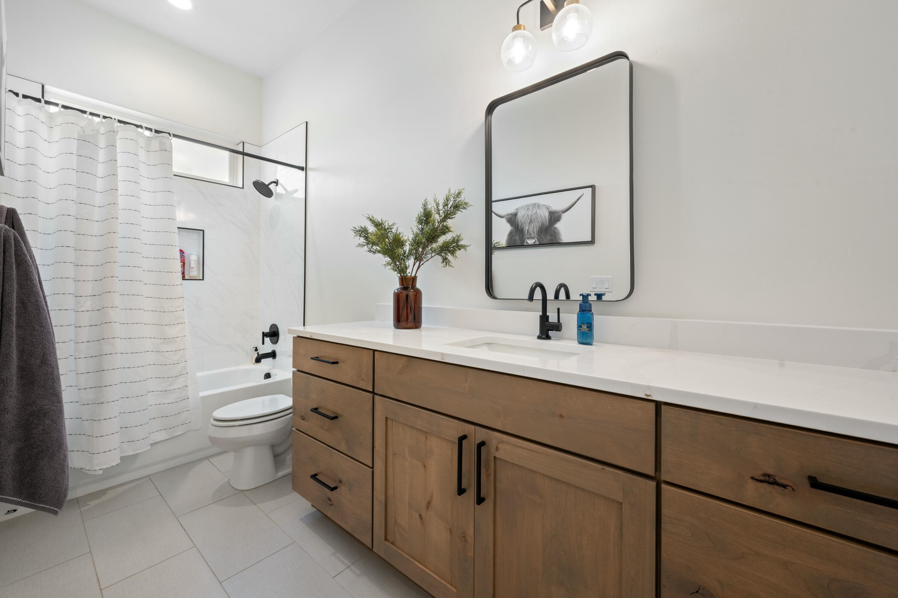 CRIMSON VISTAS - Residential