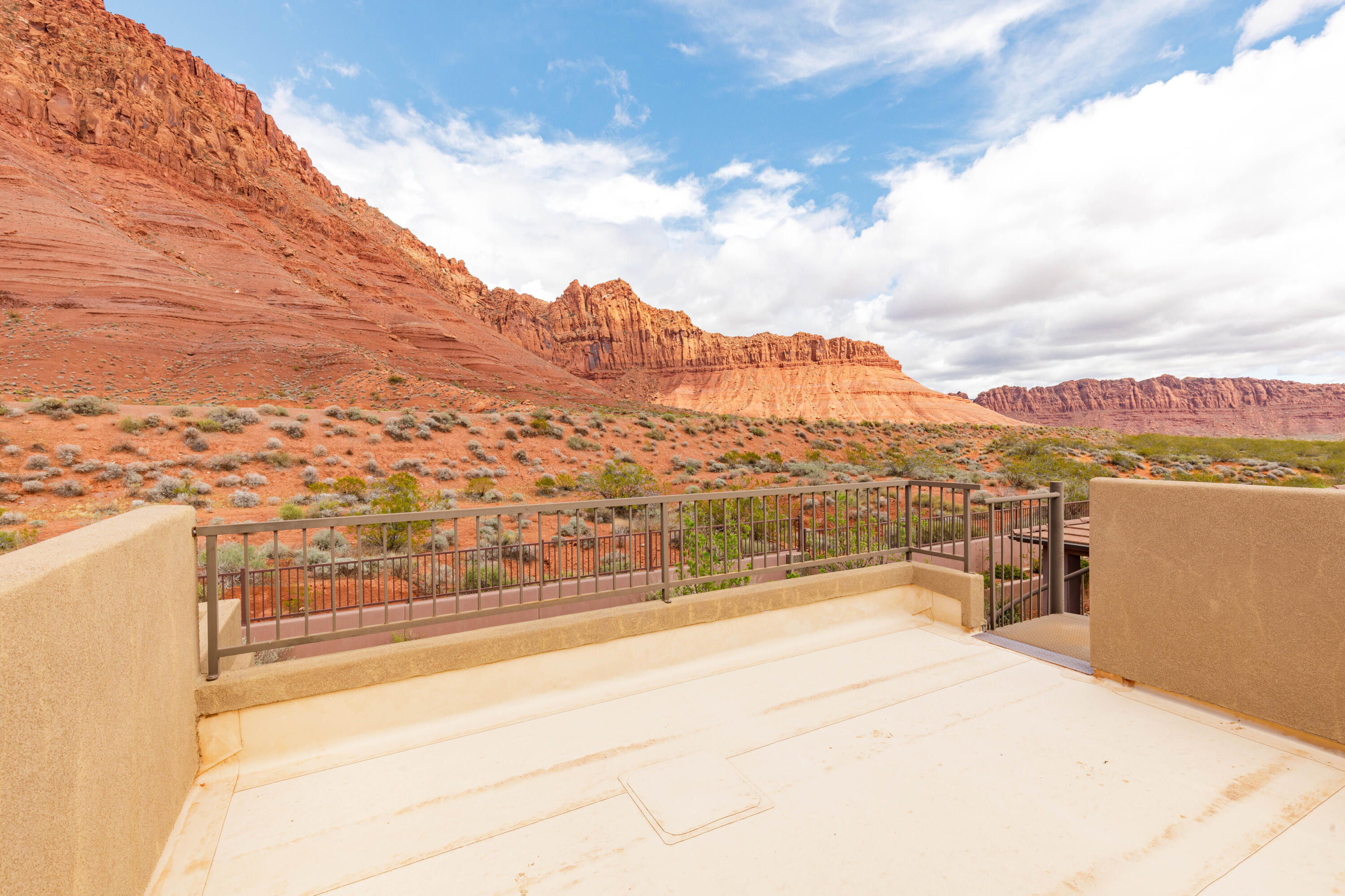 RED MOUNTAIN ESTATES - Residential