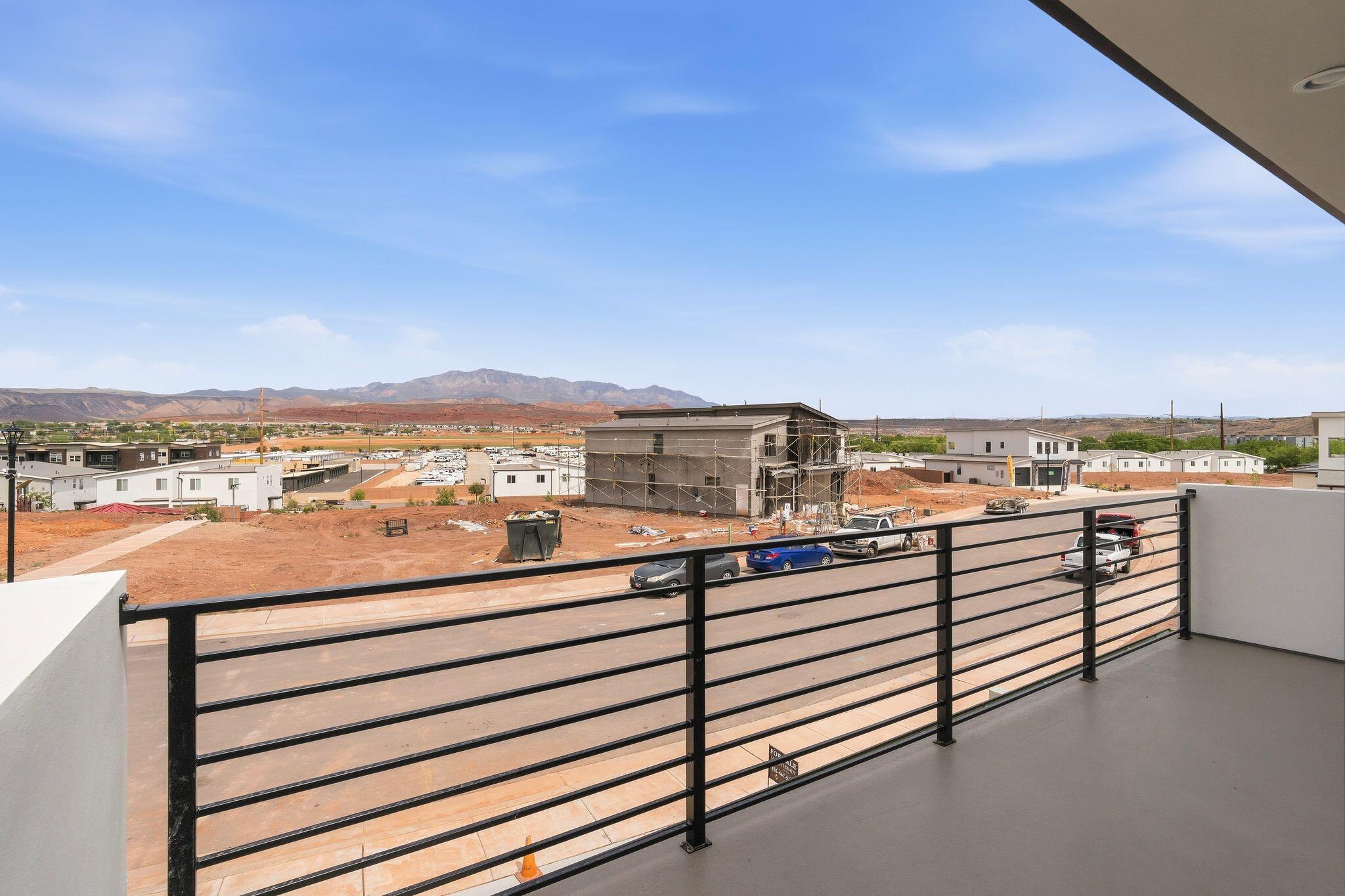 DESERT RIDGE ESTATES - Residential