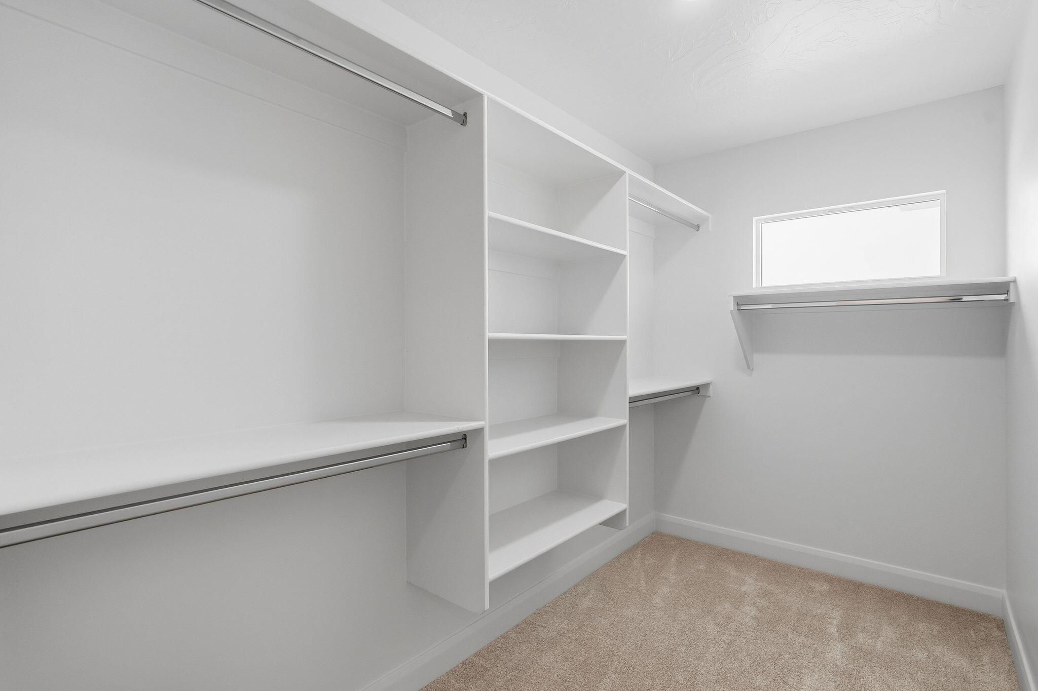 DESERT RIDGE ESTATES - Residential