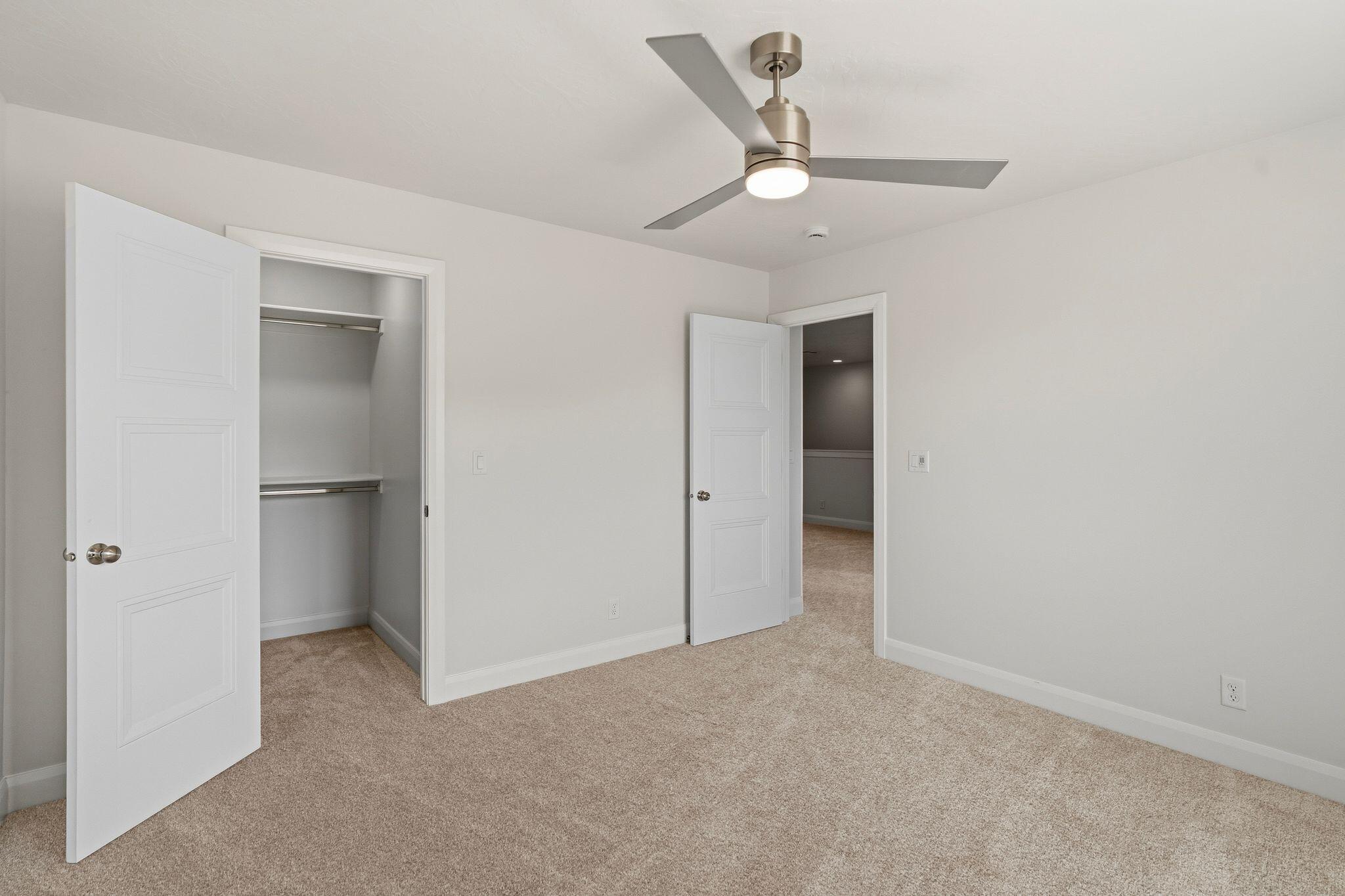 DESERT RIDGE ESTATES - Residential