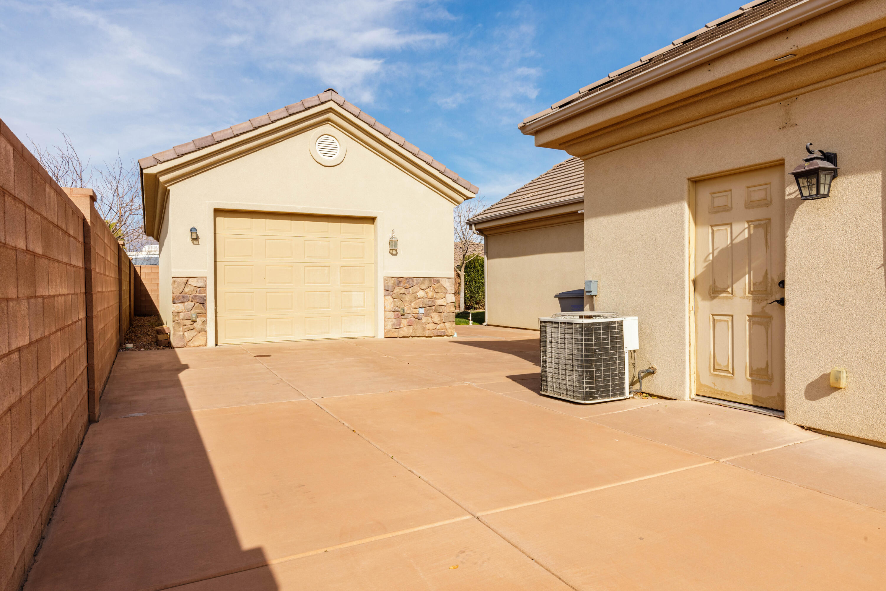 HERITAGE FIELDS - Residential