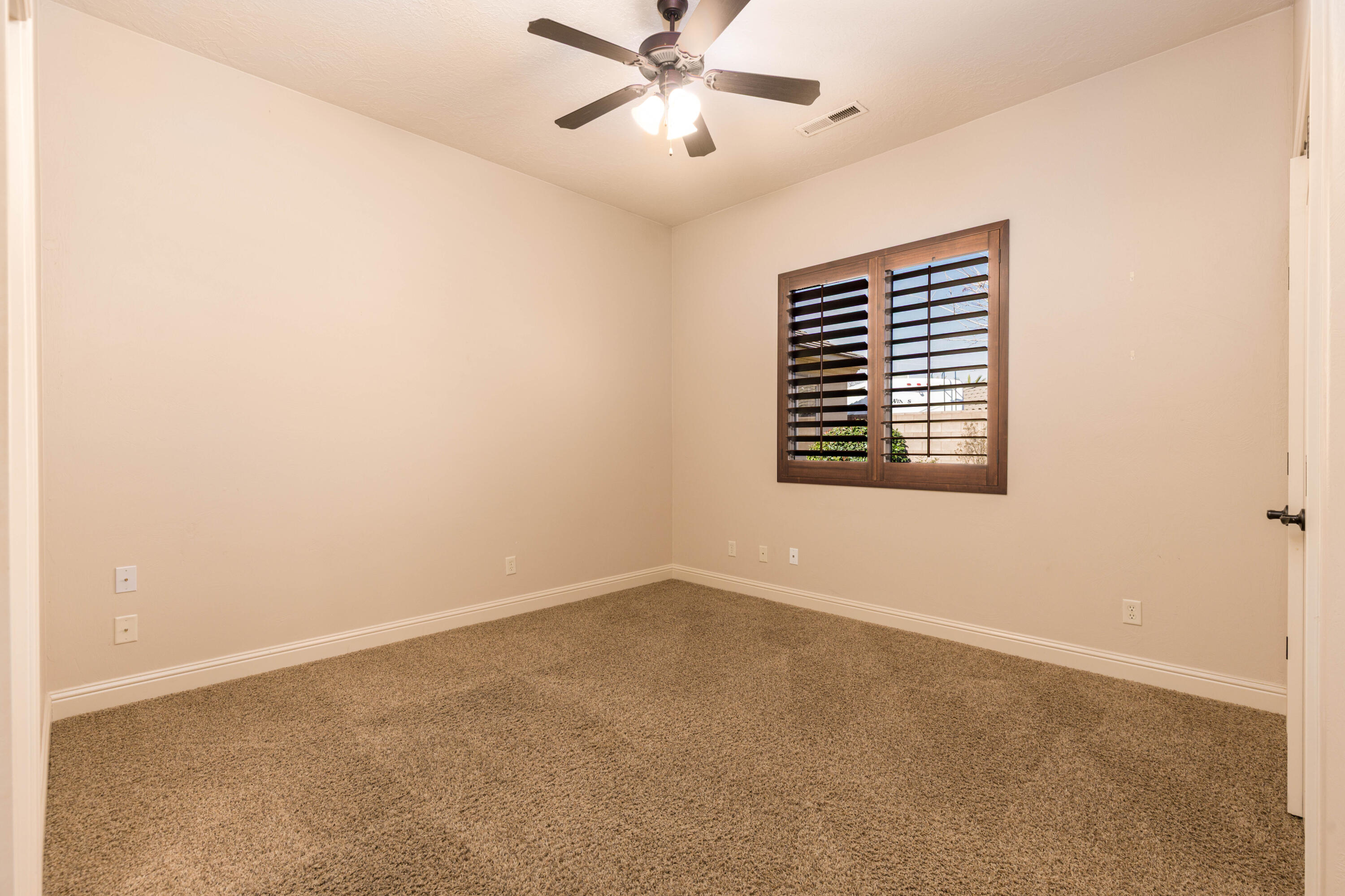 HERITAGE FIELDS - Residential