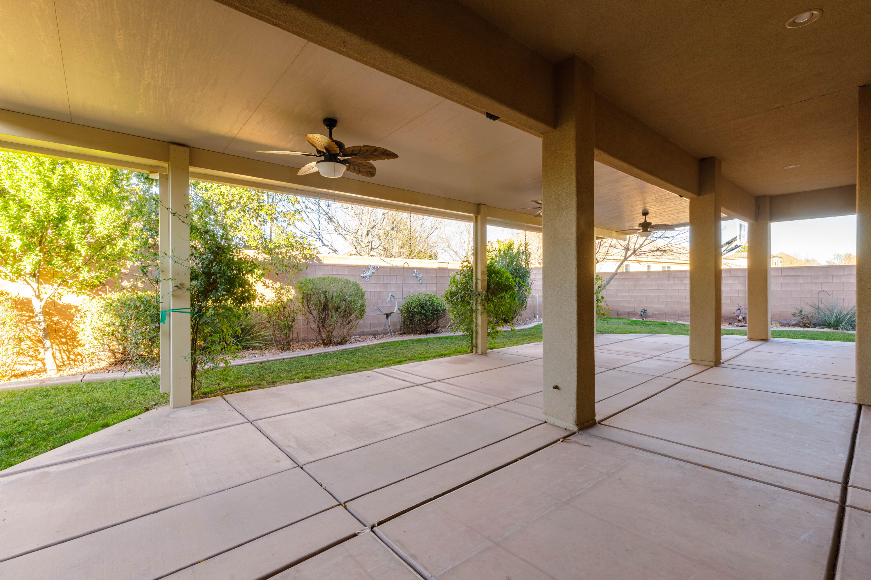 HERITAGE FIELDS - Residential