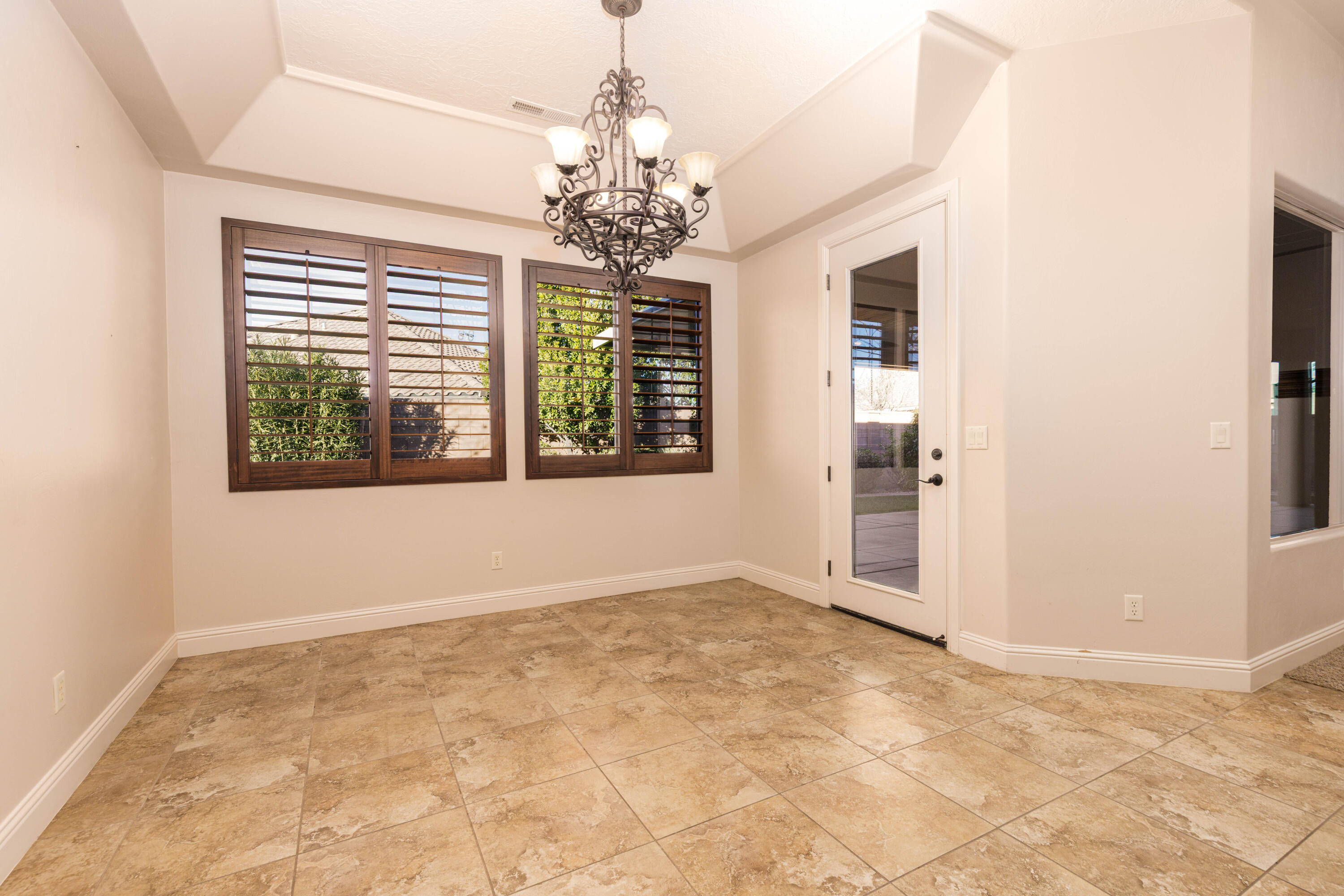 HERITAGE FIELDS - Residential