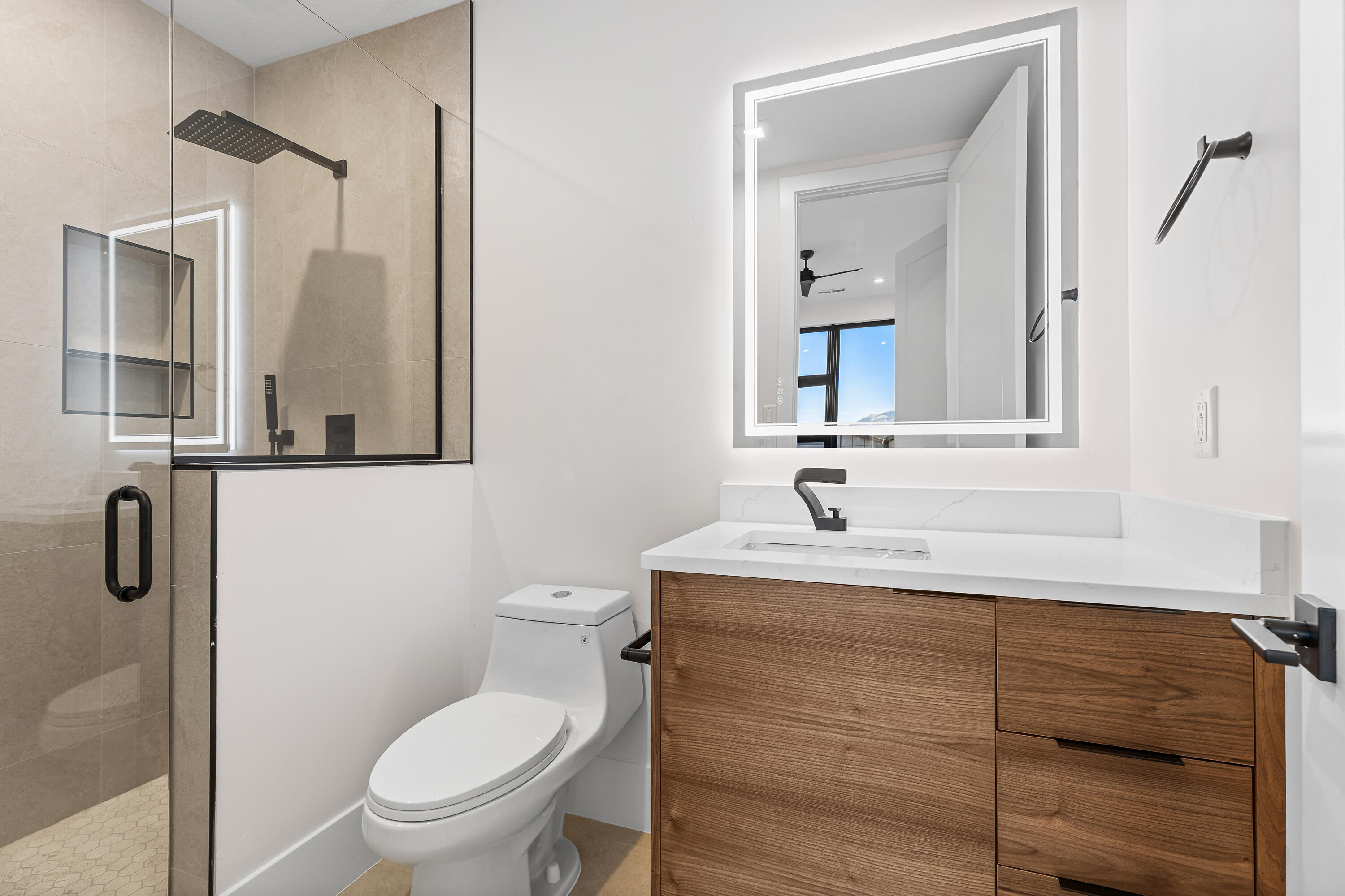 RED MOUNTAIN TERRACE - Residential