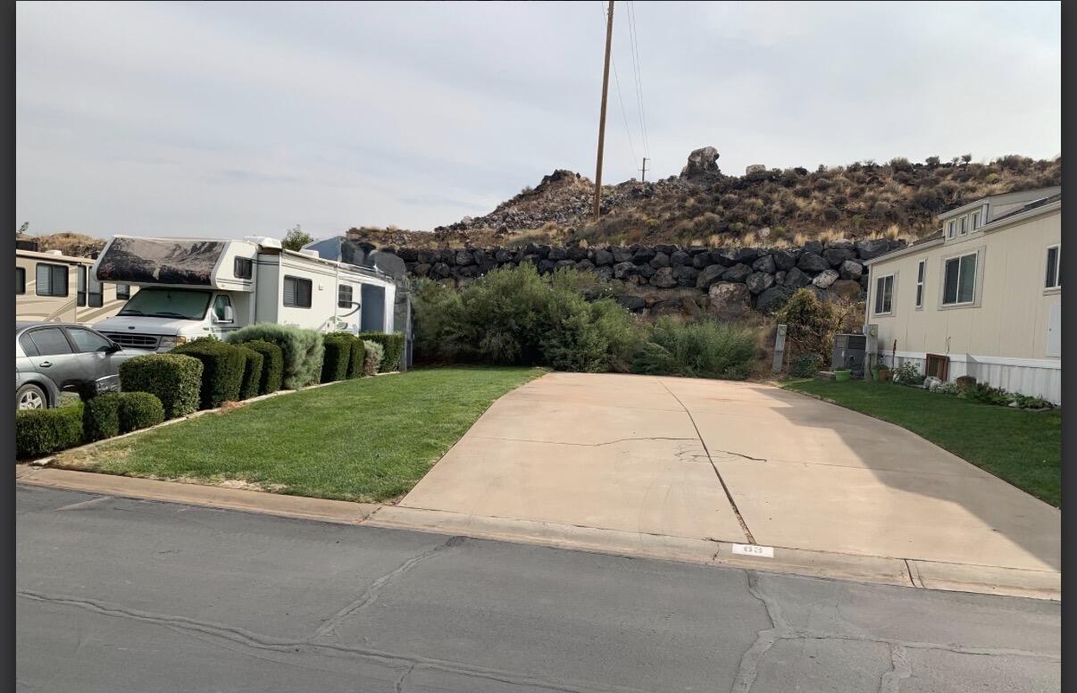 CANYONS RV RESORT - Land