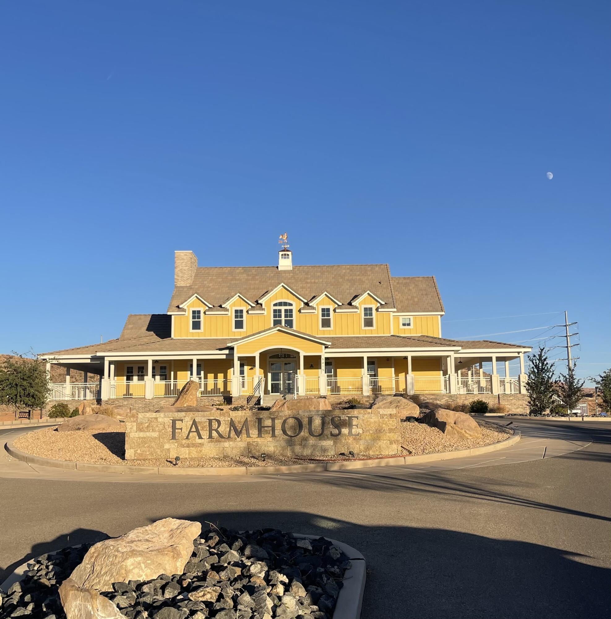 LAKESIDE AT STUCKI FARMS - Land