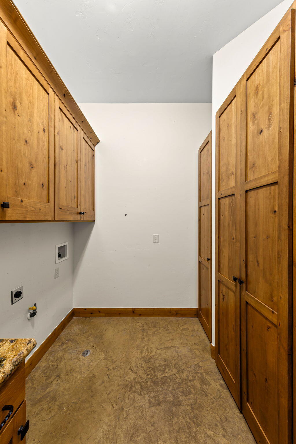 CLIFFS OF SNOW CANYON - Residential