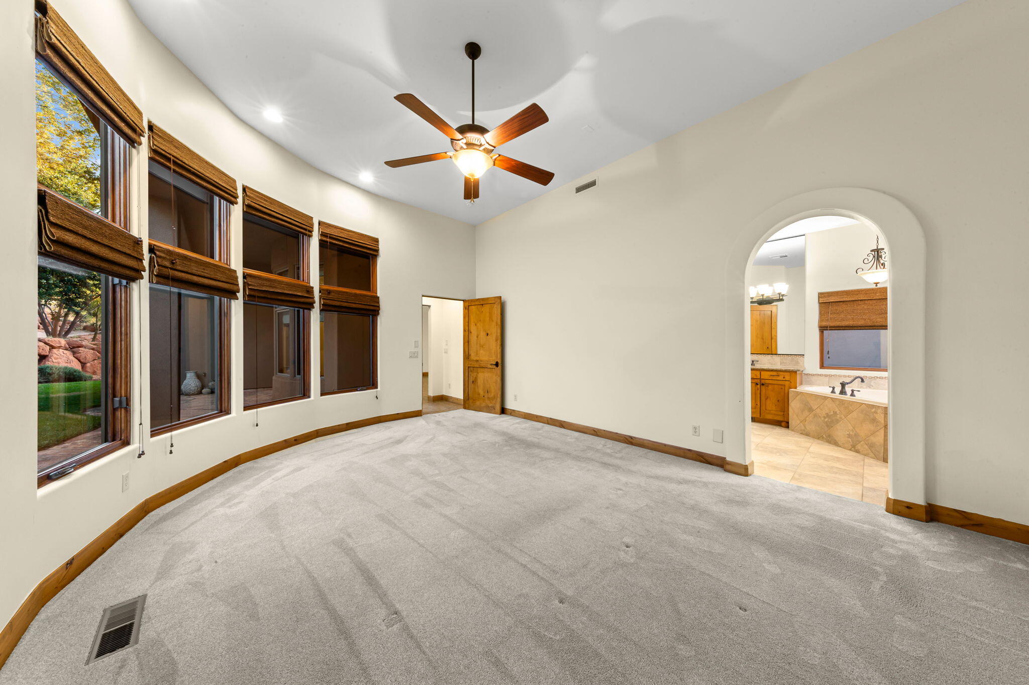 CLIFFS OF SNOW CANYON - Residential