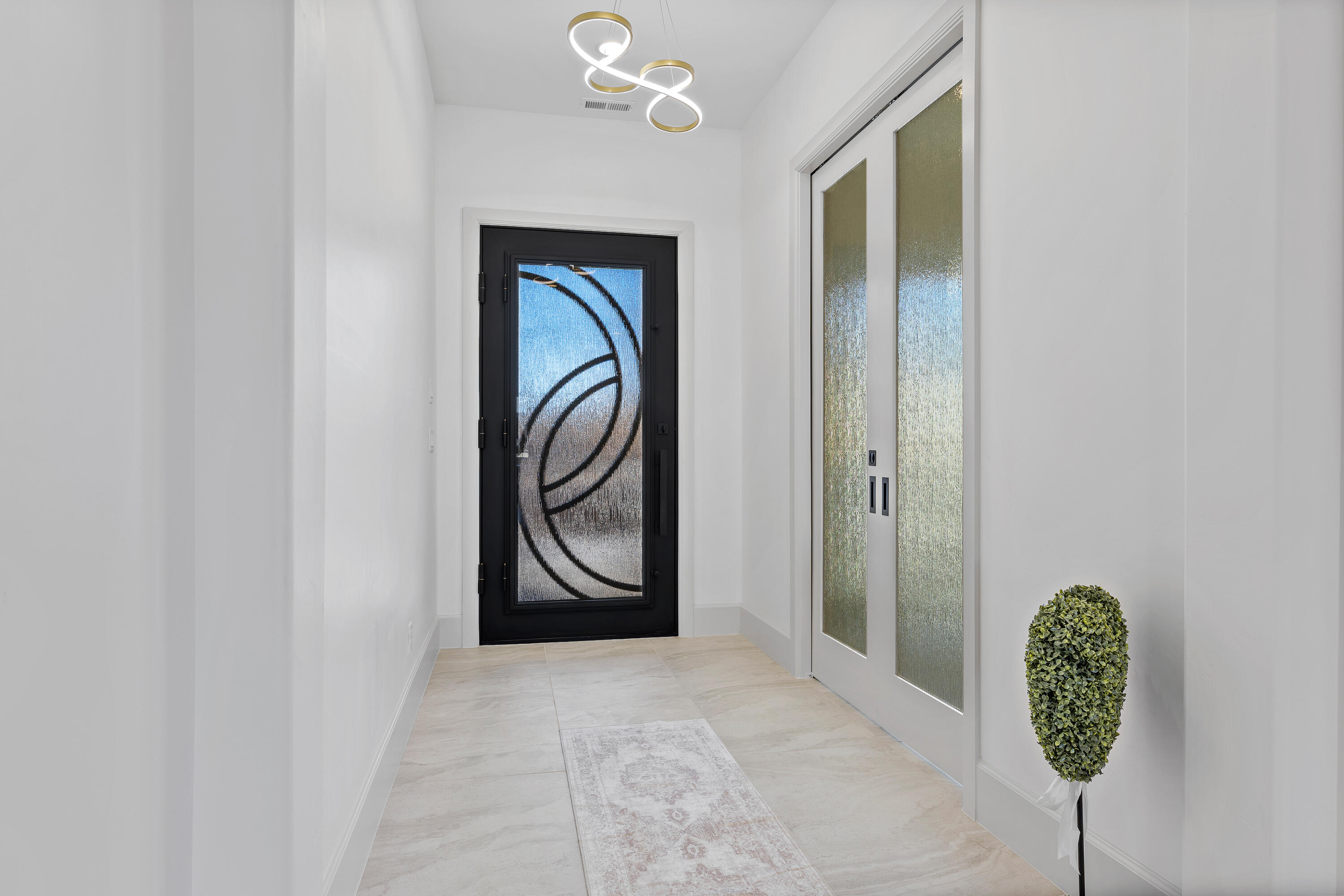 FALCON RIDGE - Residential