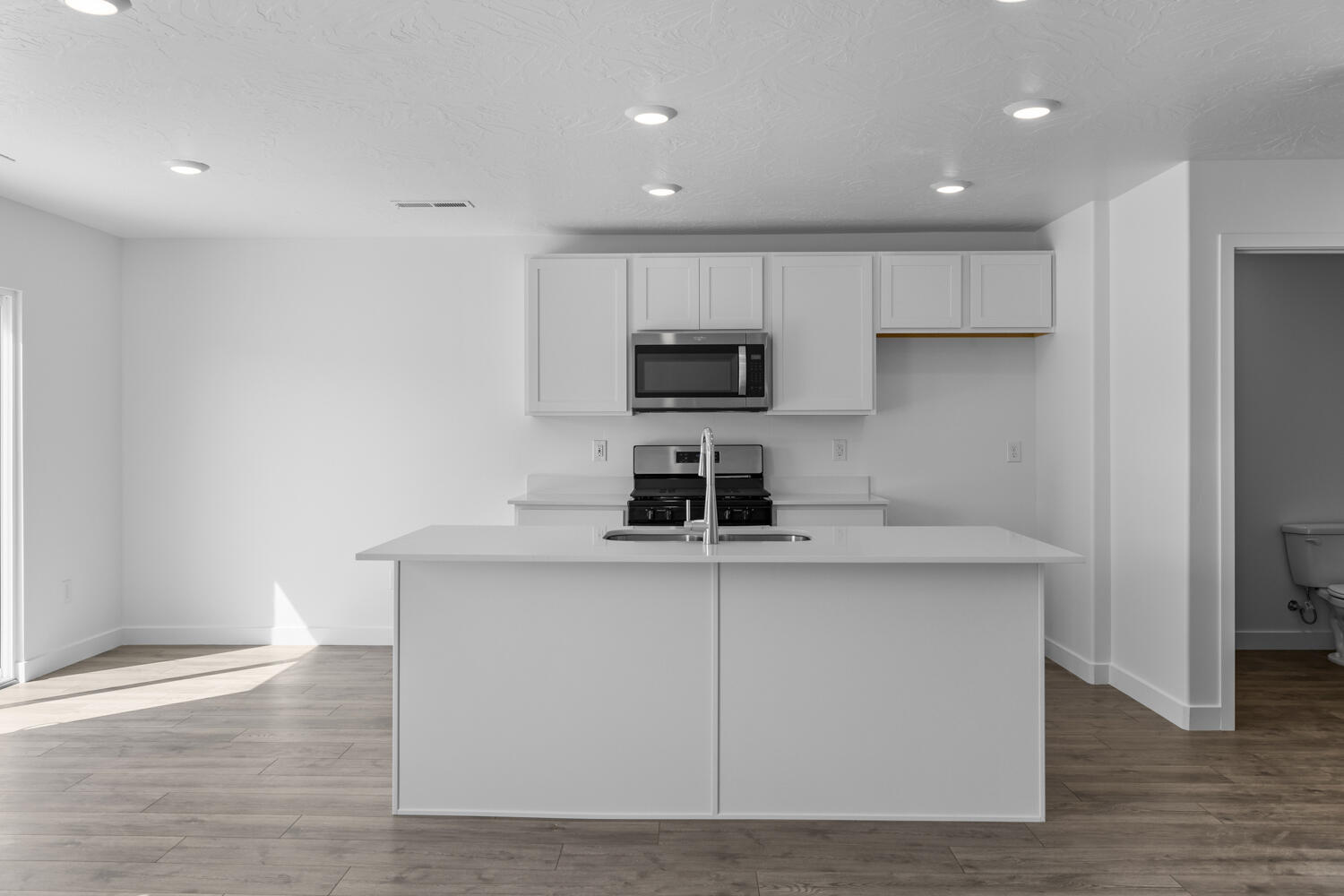 LAVENDER CANYON AT LONG VALLEY - Residential