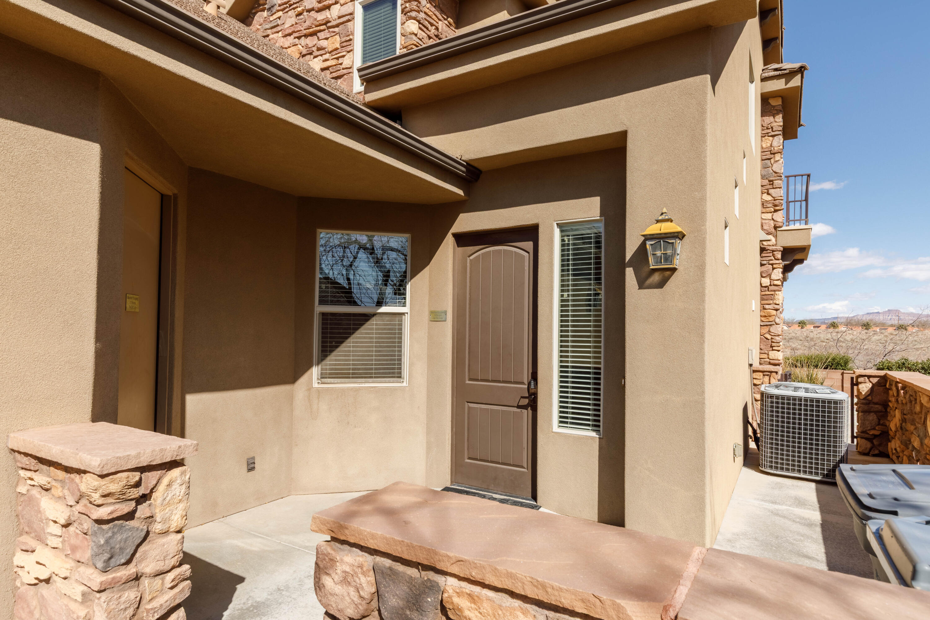 CORAL RIDGE TOWNHOMES - Residential