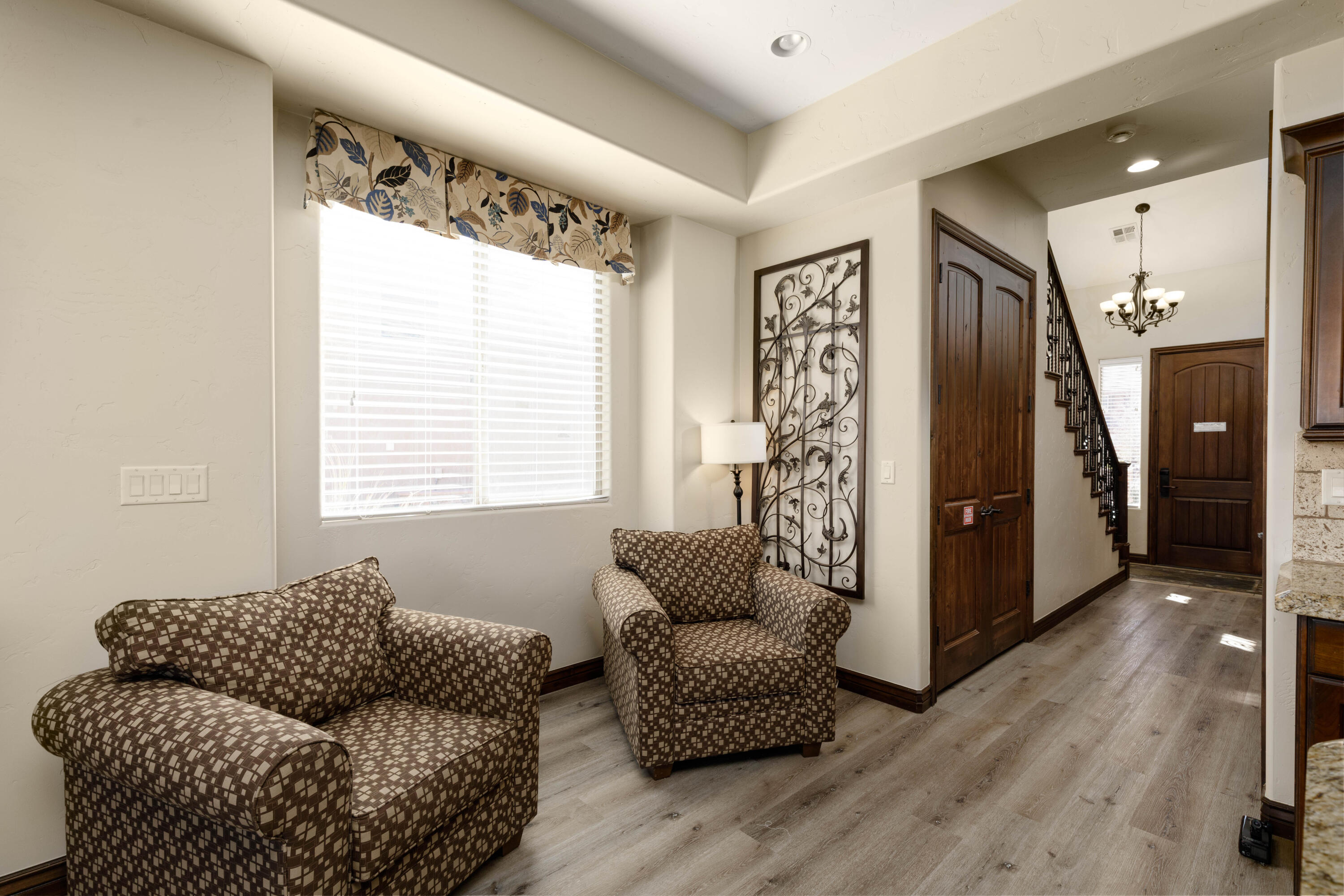 CORAL RIDGE TOWNHOMES - Residential