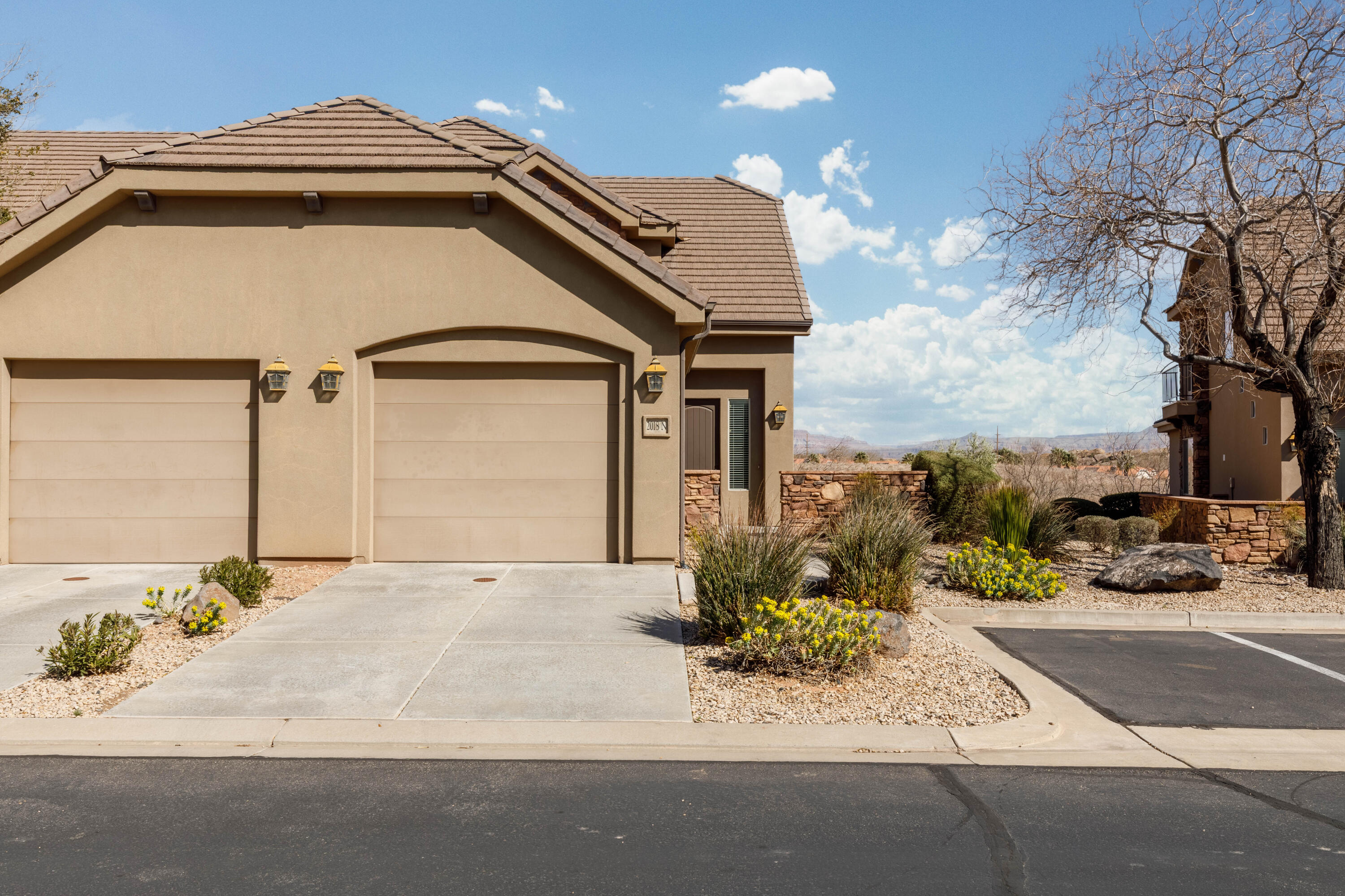 CORAL RIDGE TOWNHOMES - Residential