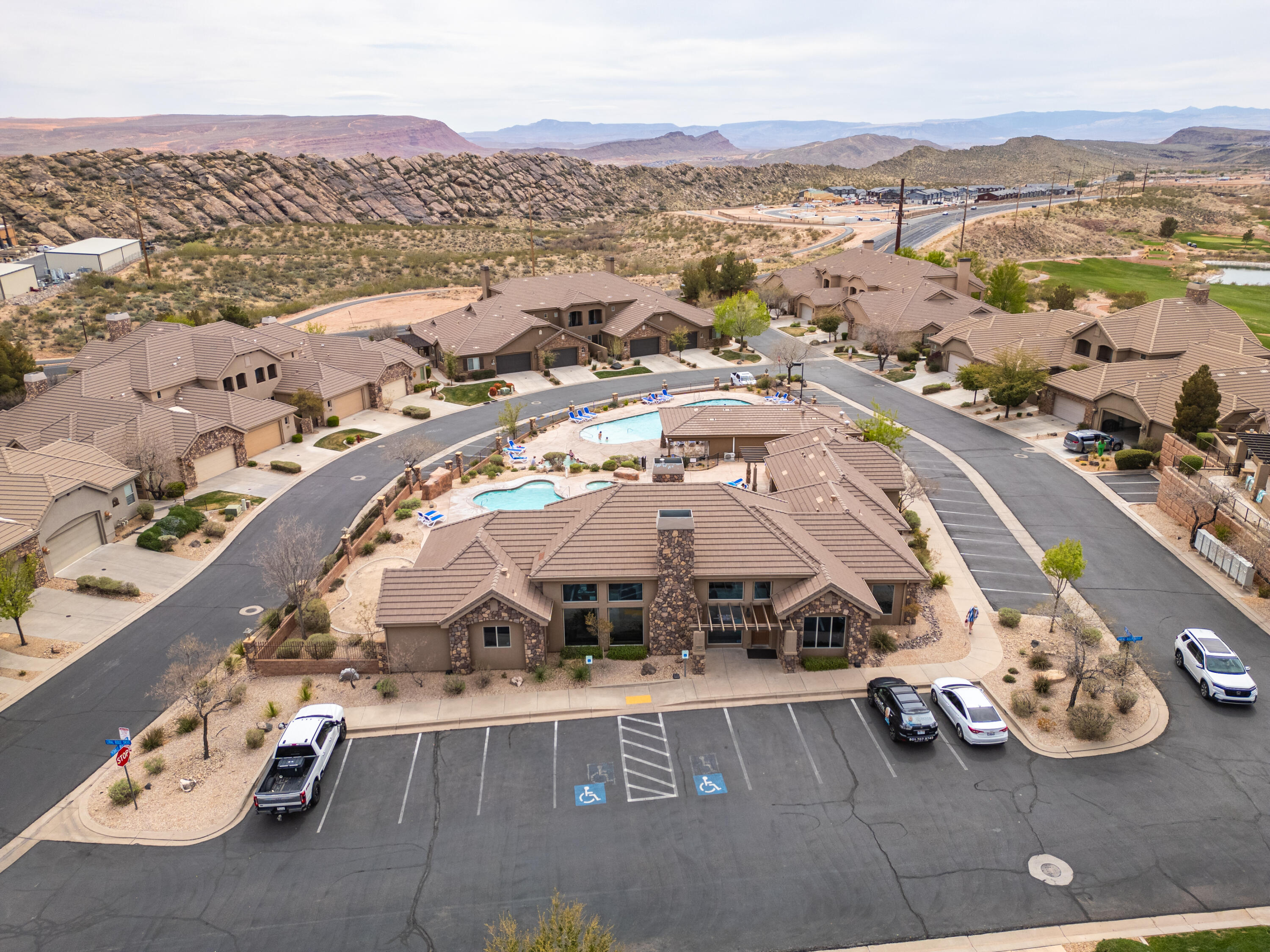 CORAL RIDGE TOWNHOMES - Residential