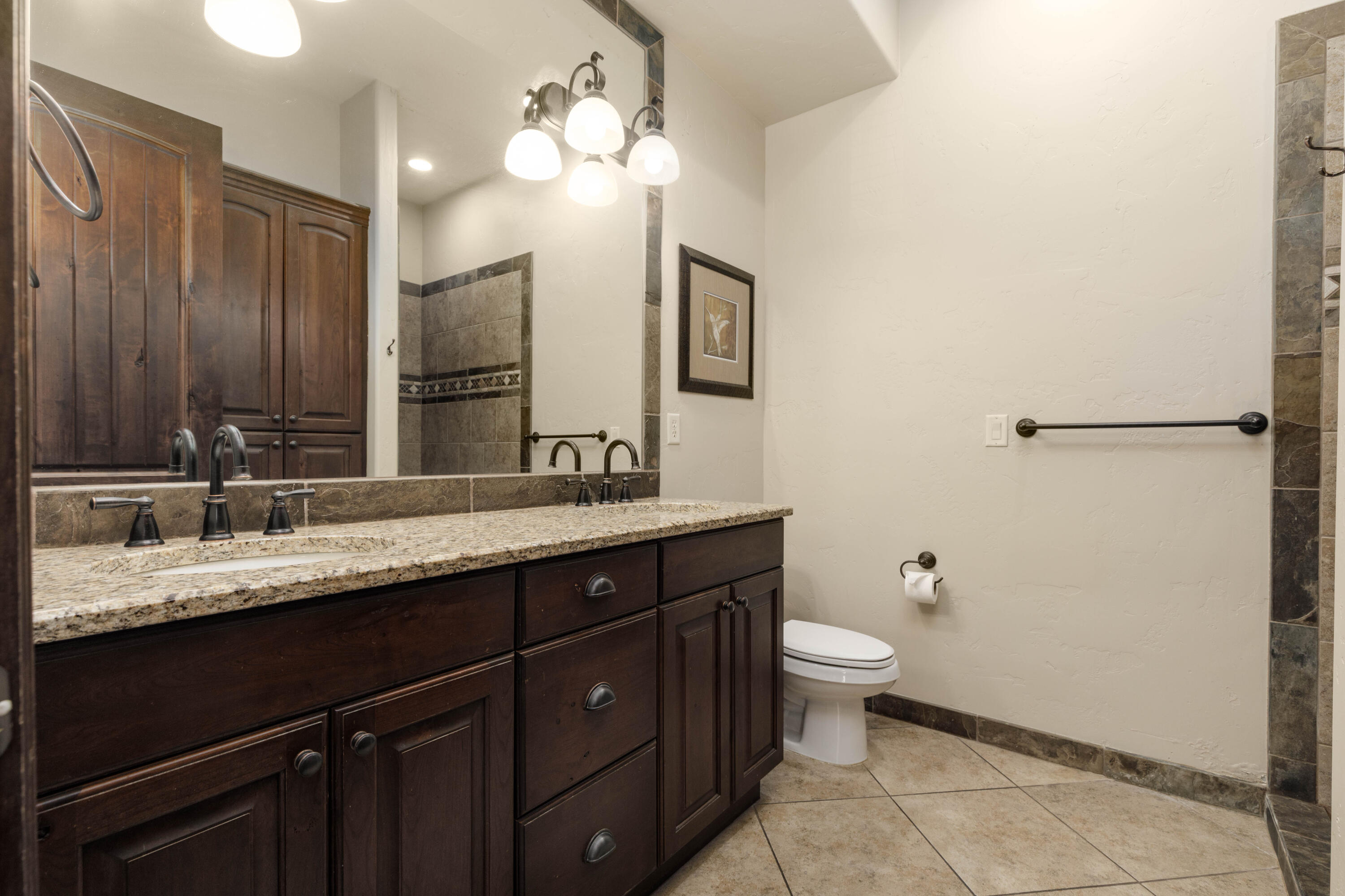 CORAL RIDGE TOWNHOMES - Residential