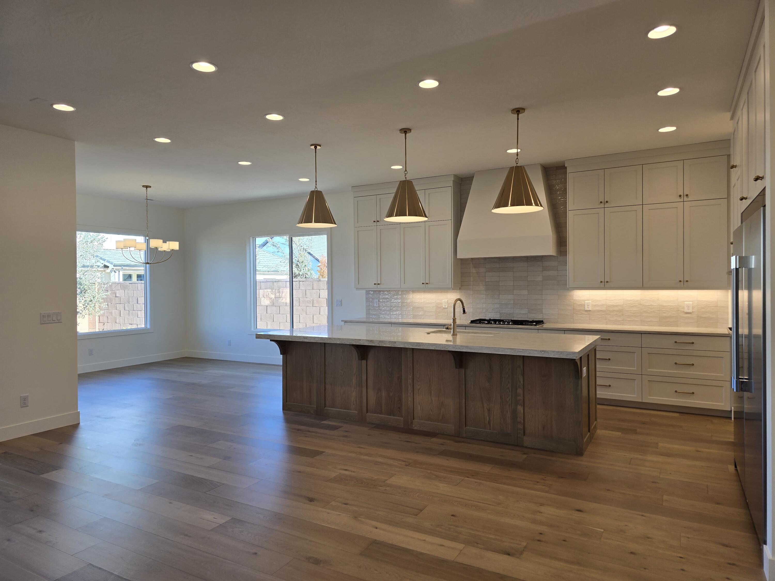 CRIMSON VISTAS - Residential