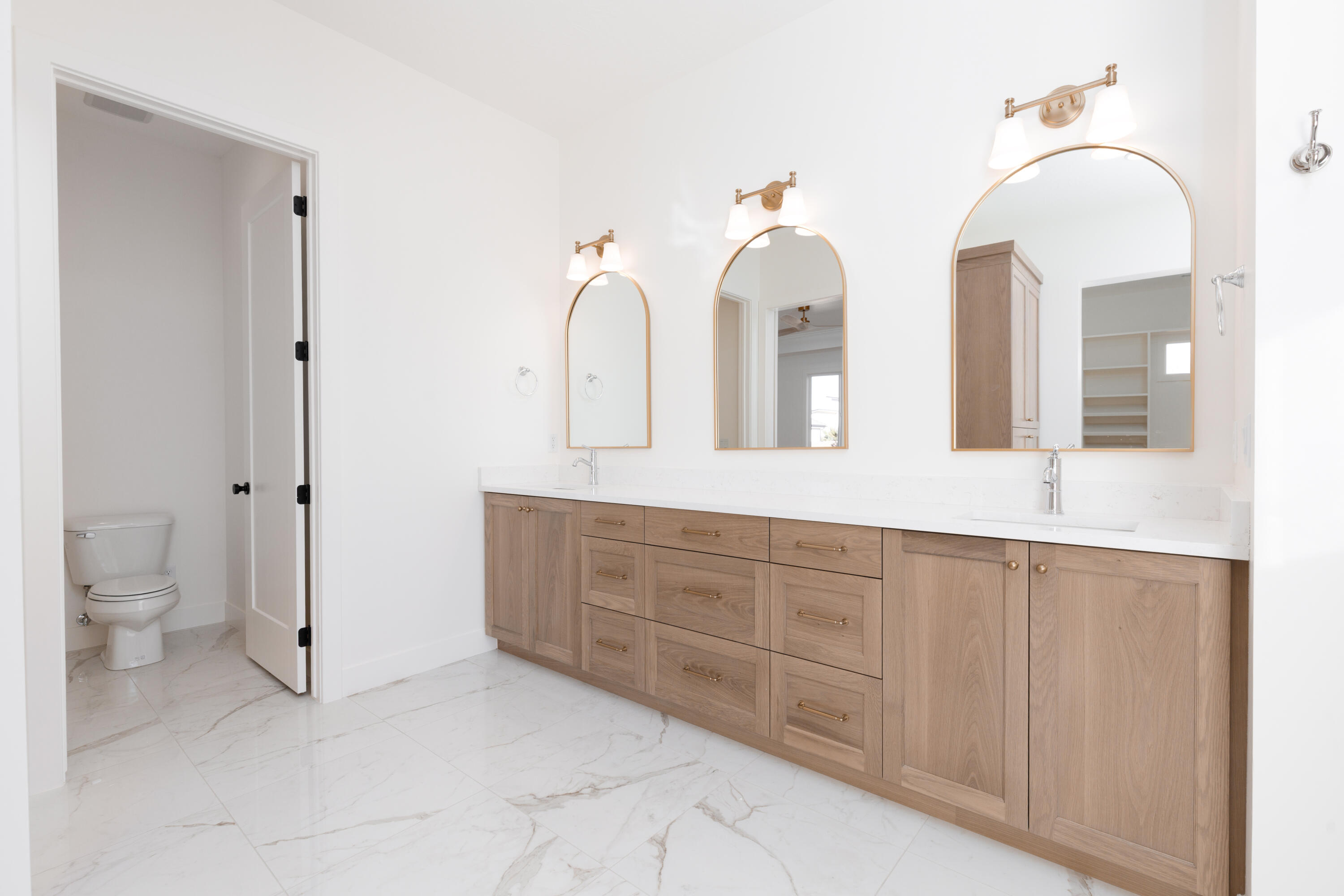 CRIMSON VISTAS - Residential