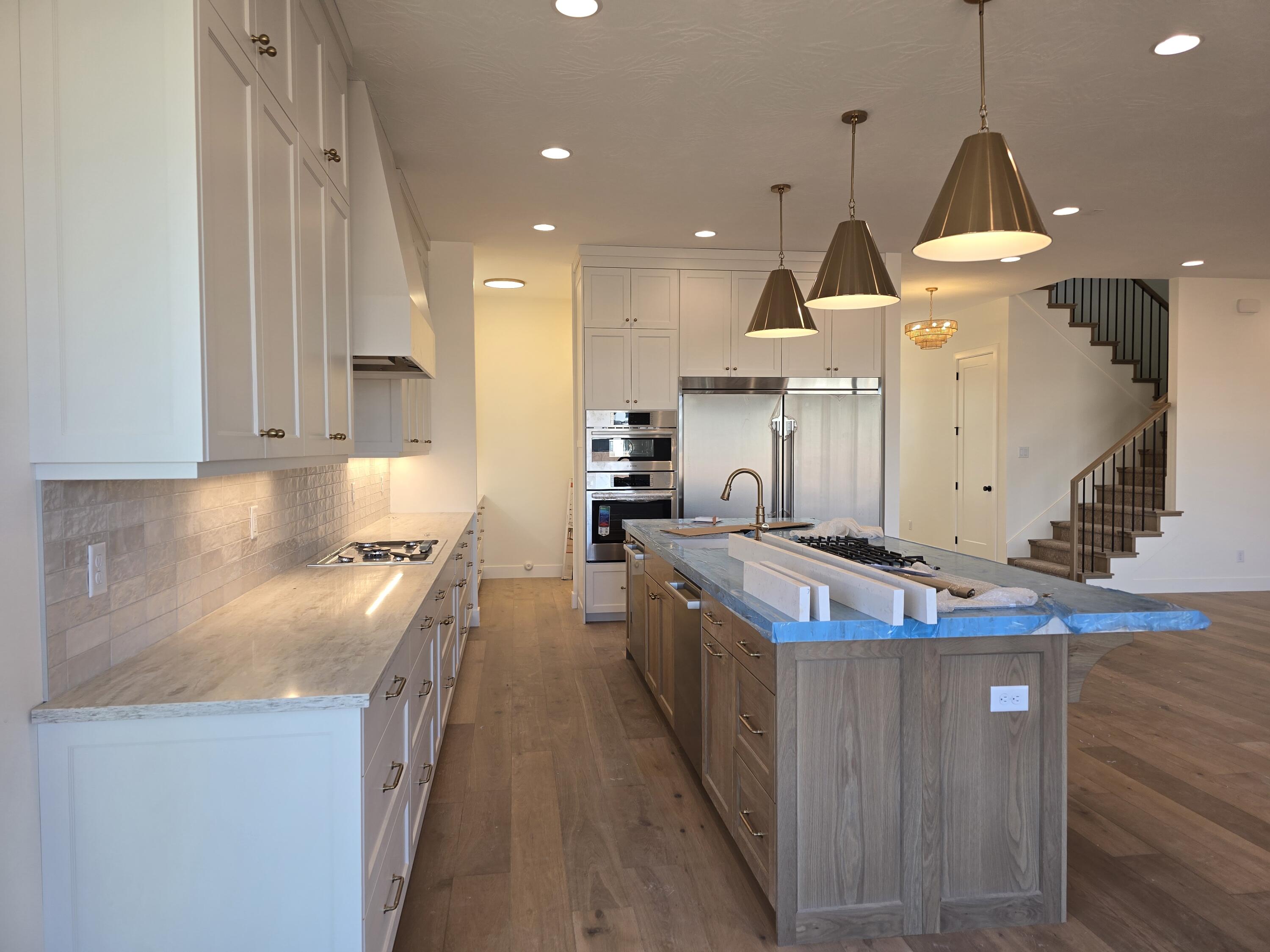 CRIMSON VISTAS - Residential