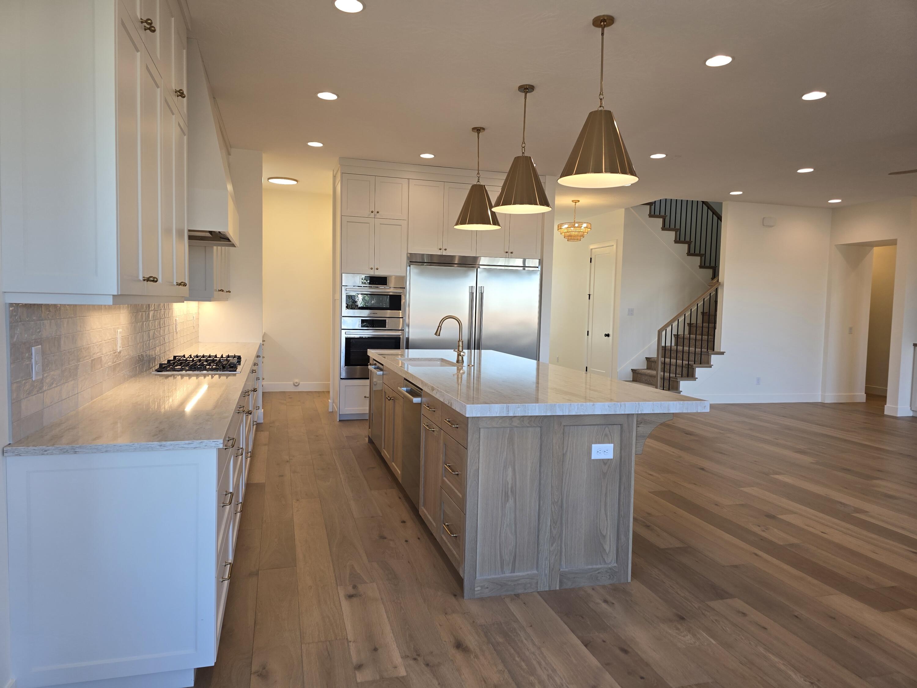 CRIMSON VISTAS - Residential