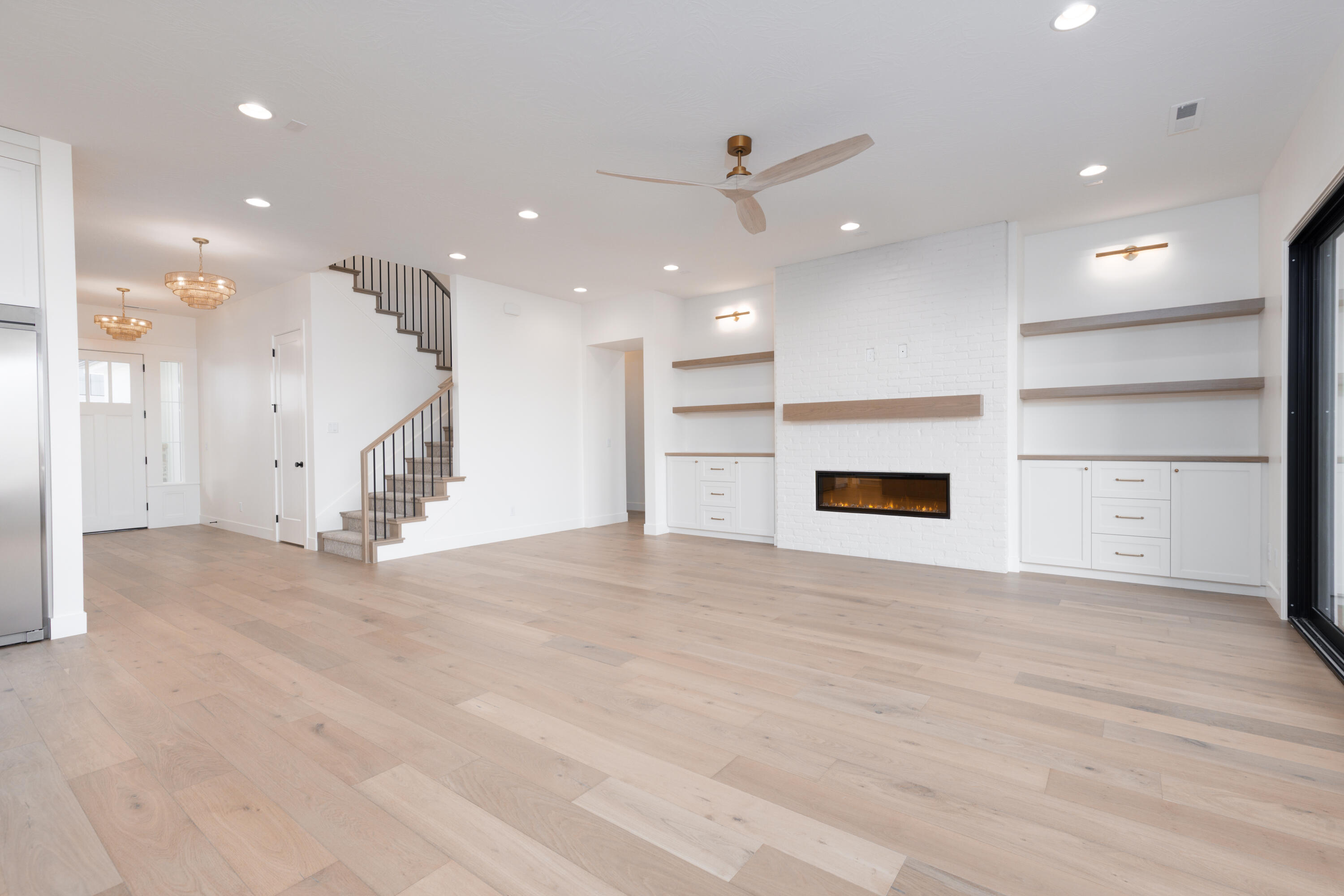 CRIMSON VISTAS - Residential