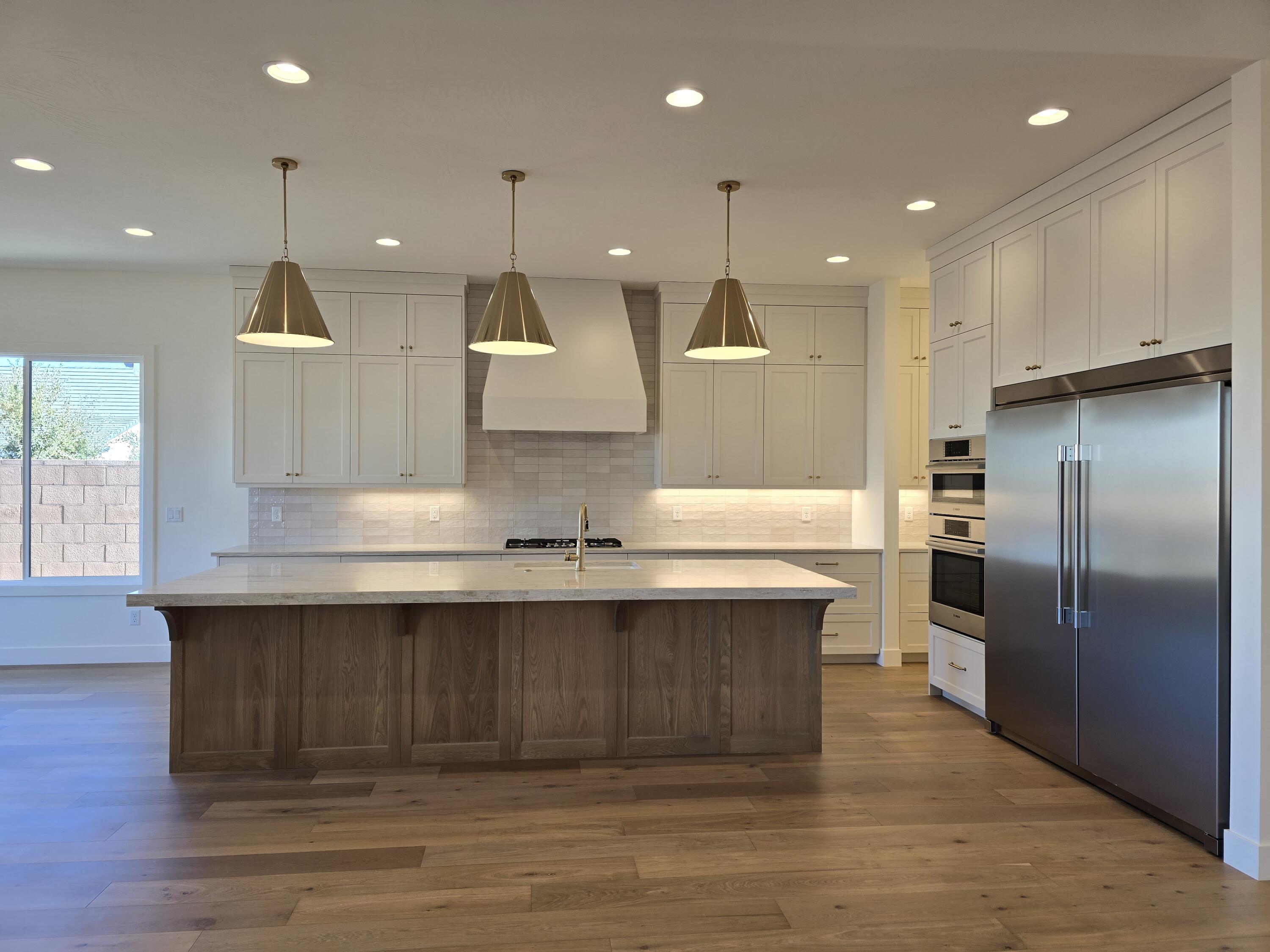 CRIMSON VISTAS - Residential