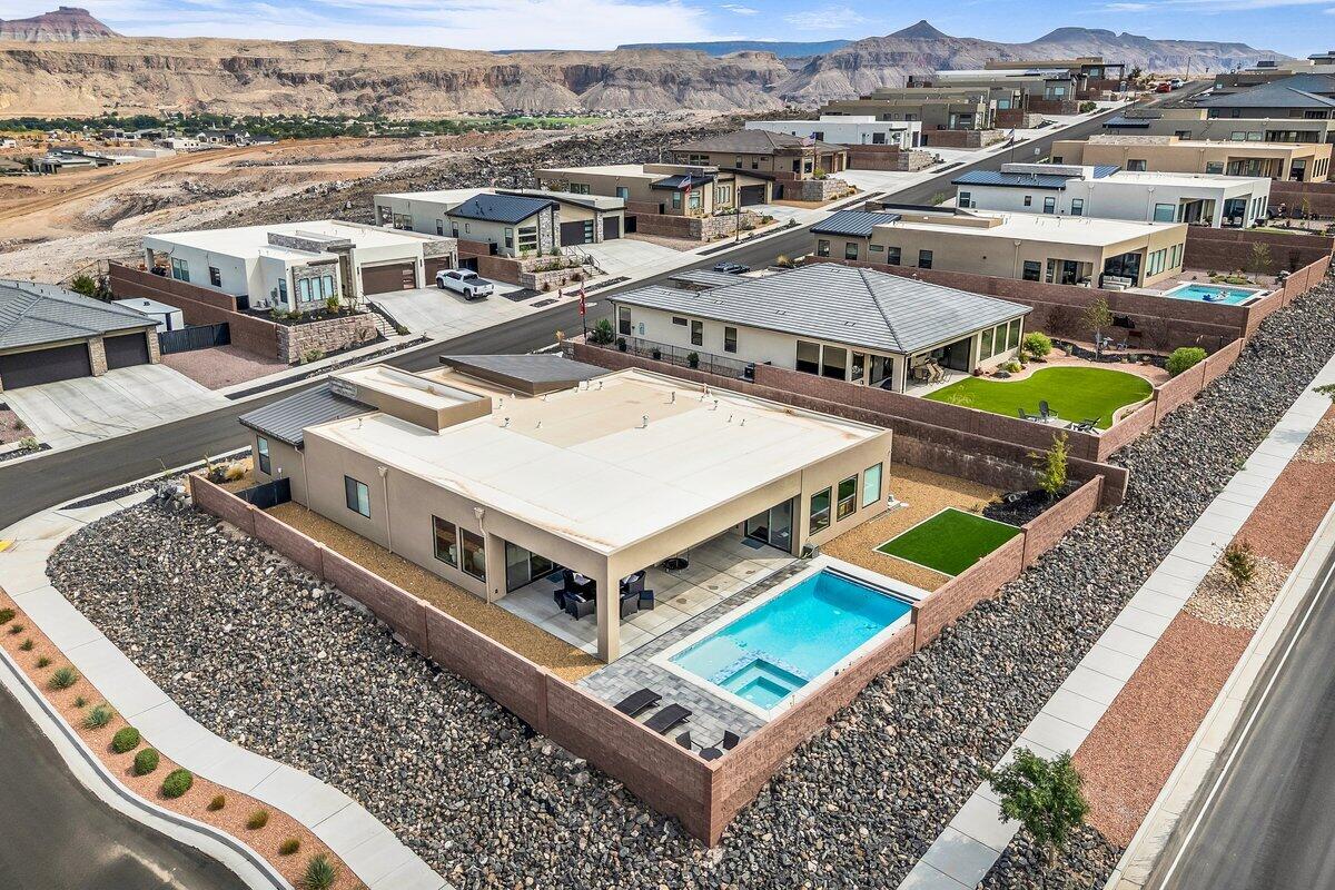 THE RIDGE AT ZION VISTA - Residential