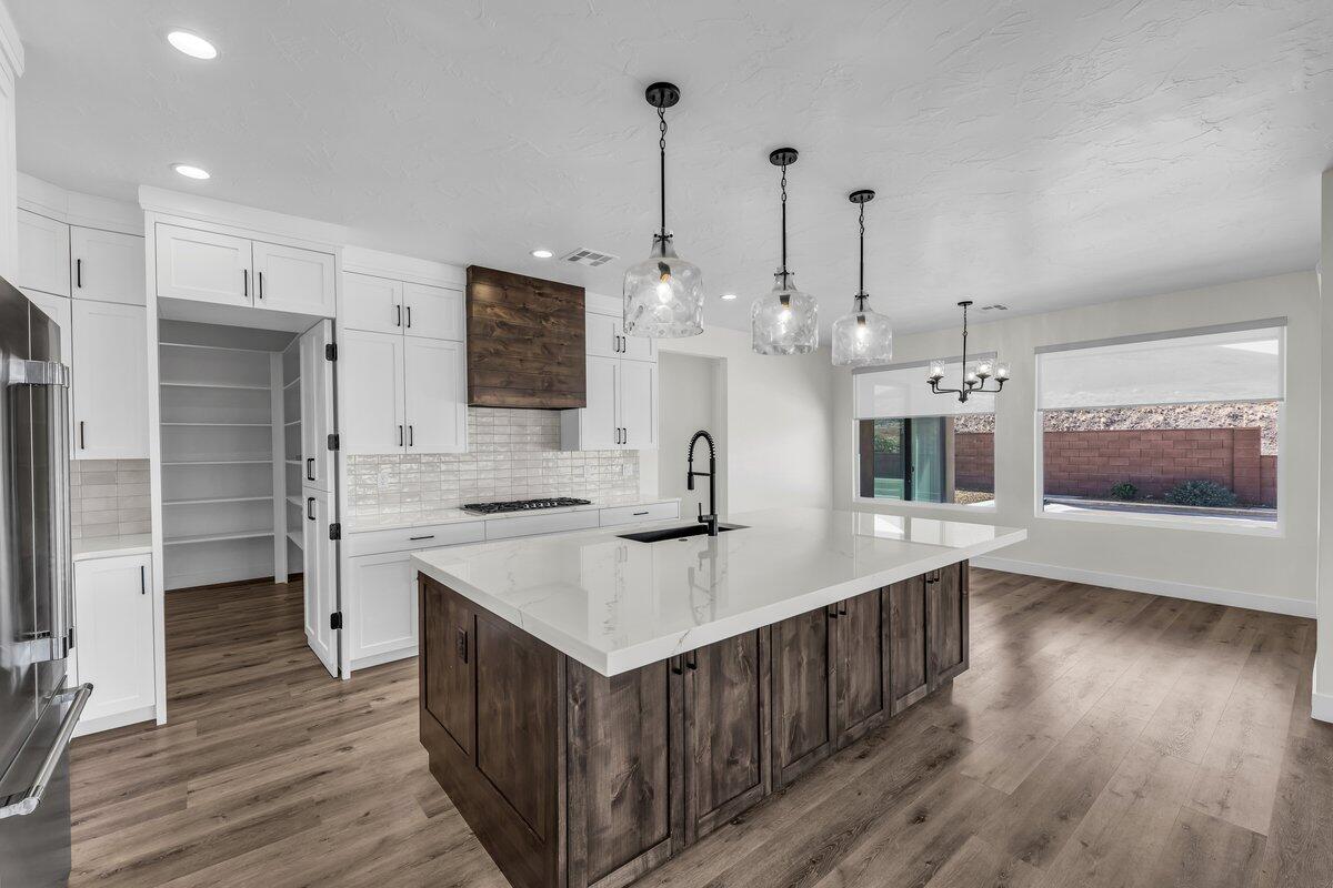 THE RIDGE AT ZION VISTA - Residential