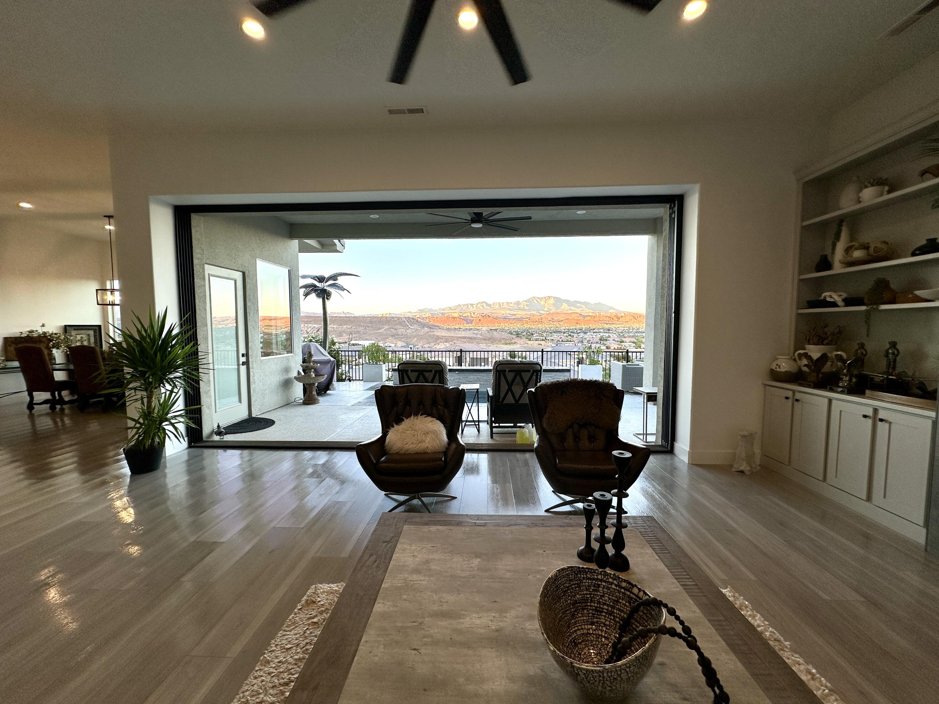 CASCATA AT DIVARIO - Residential