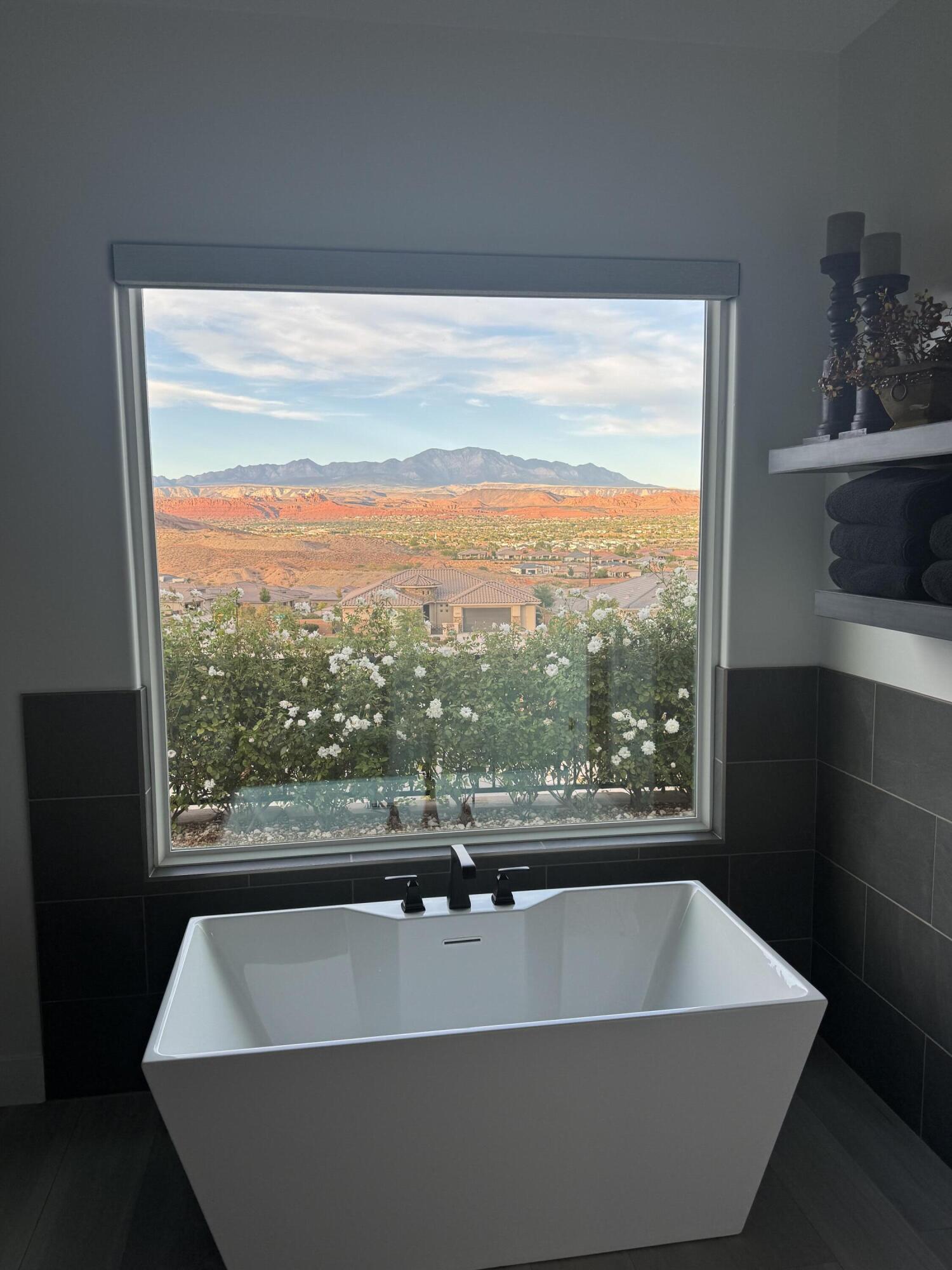 CASCATA AT DIVARIO - Residential