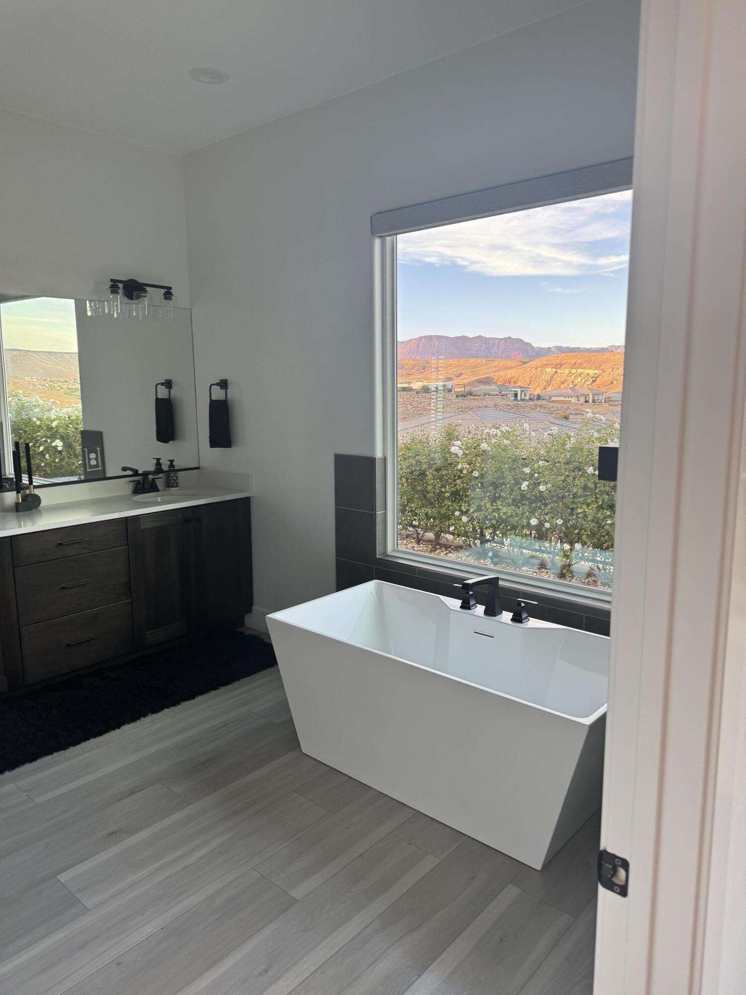 CASCATA AT DIVARIO - Residential