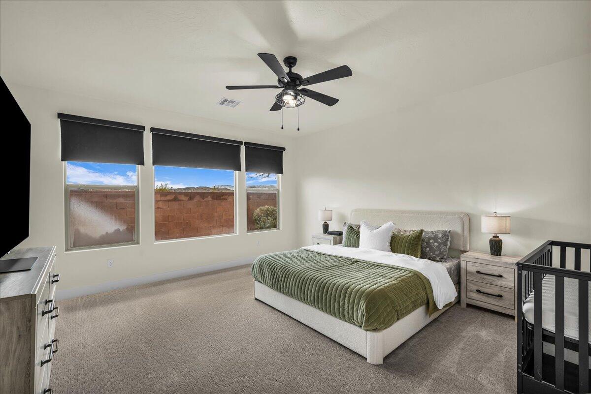 DESERT VISTA - Residential