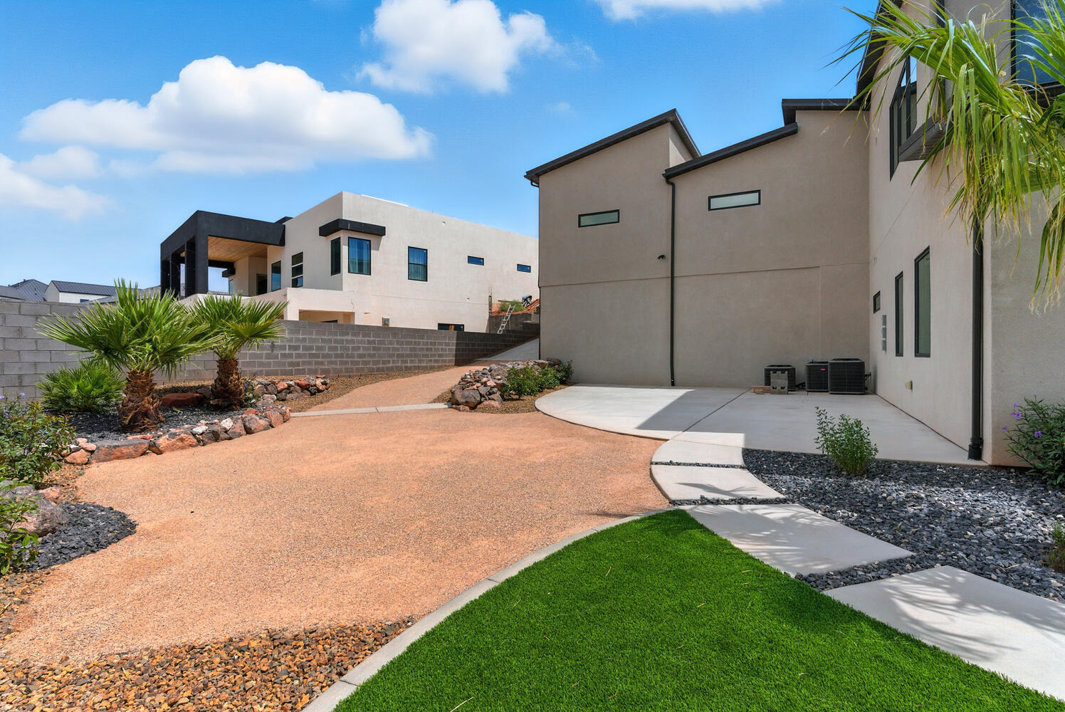 GRAND HEIGHTS - Residential