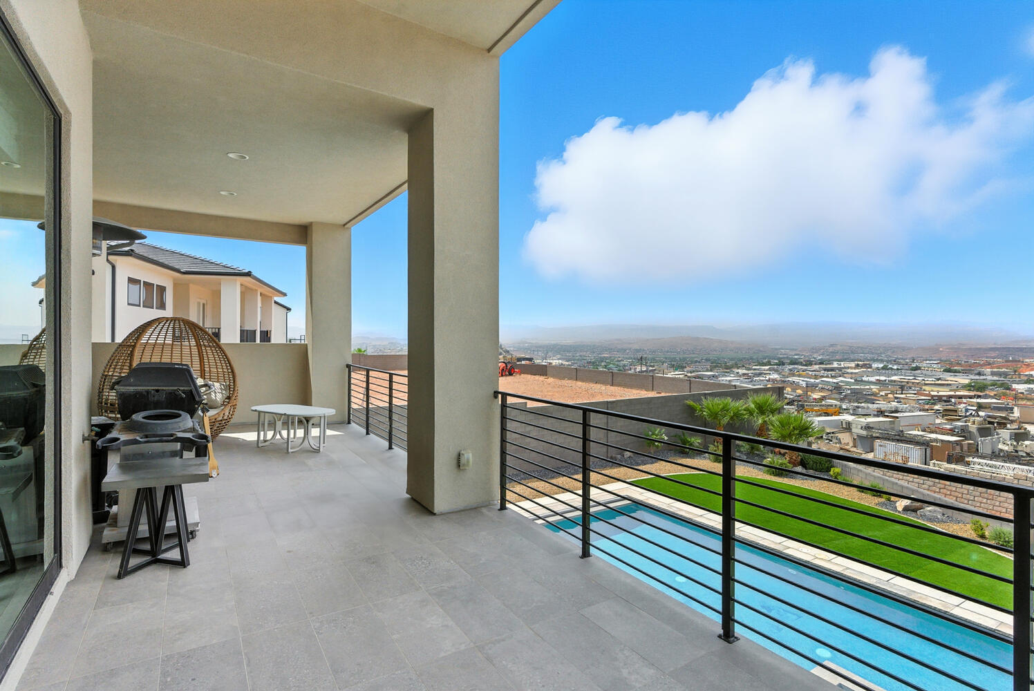 GRAND HEIGHTS - Residential