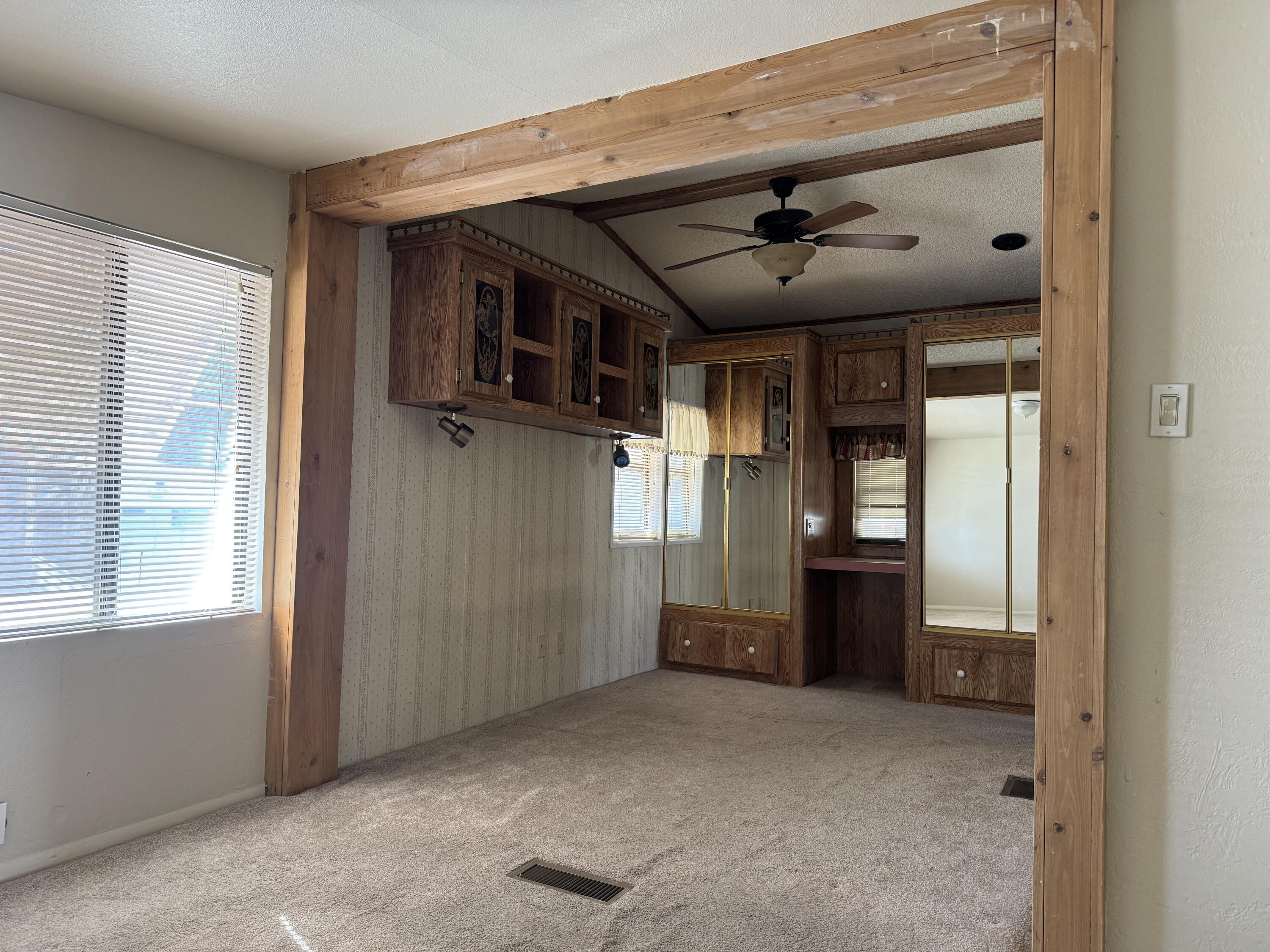 CANYON BREEZE RV RESORT - Residential