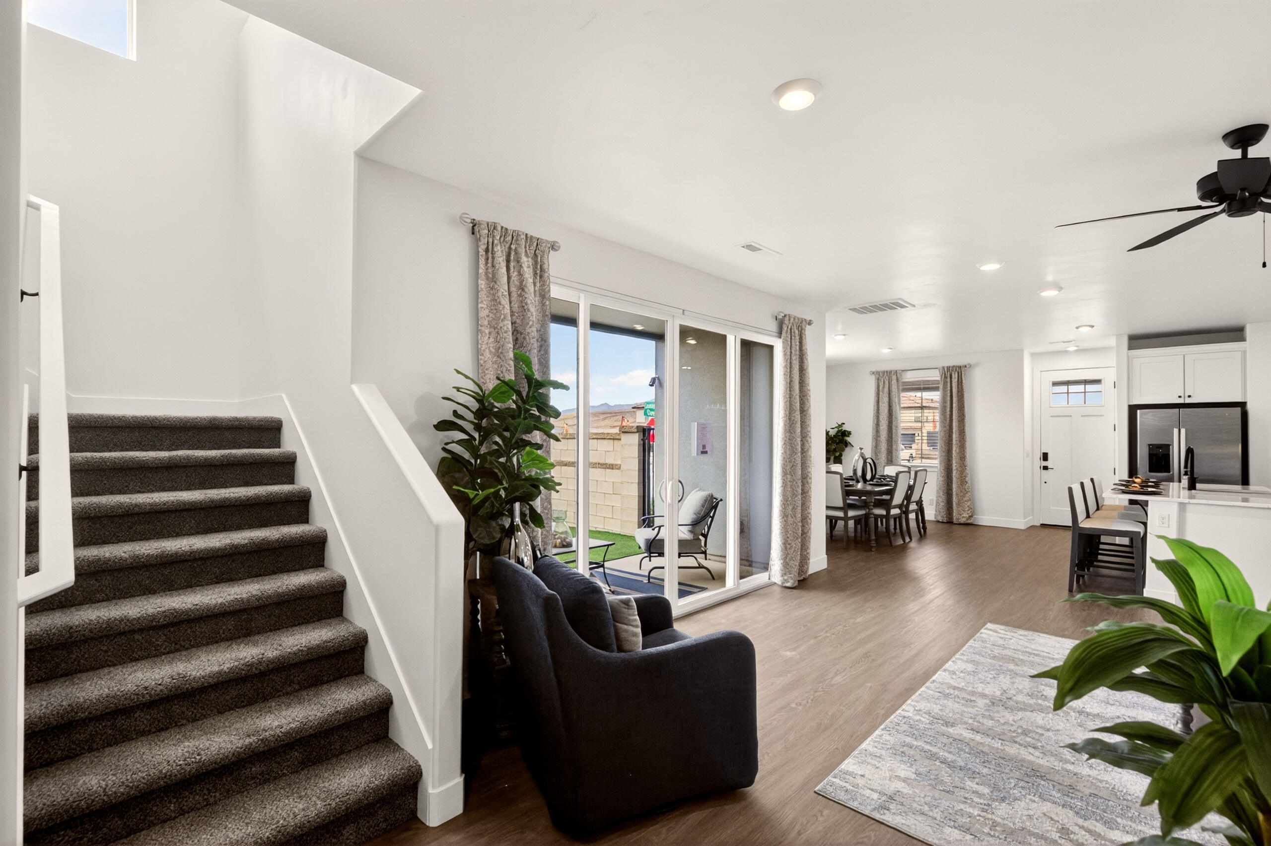 DESERT COLOR SAGE HAVEN - Residential
