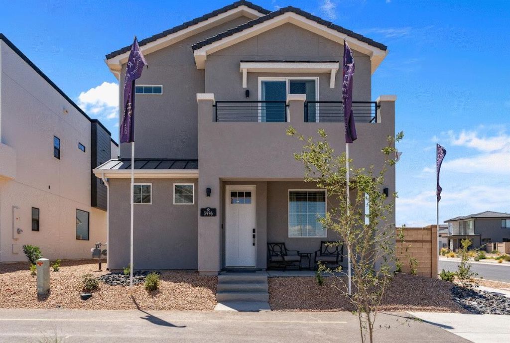 Photo of 5996 S CARNELIAN Parkway, Saint George, UT 84790 (MLS # 26-271522)