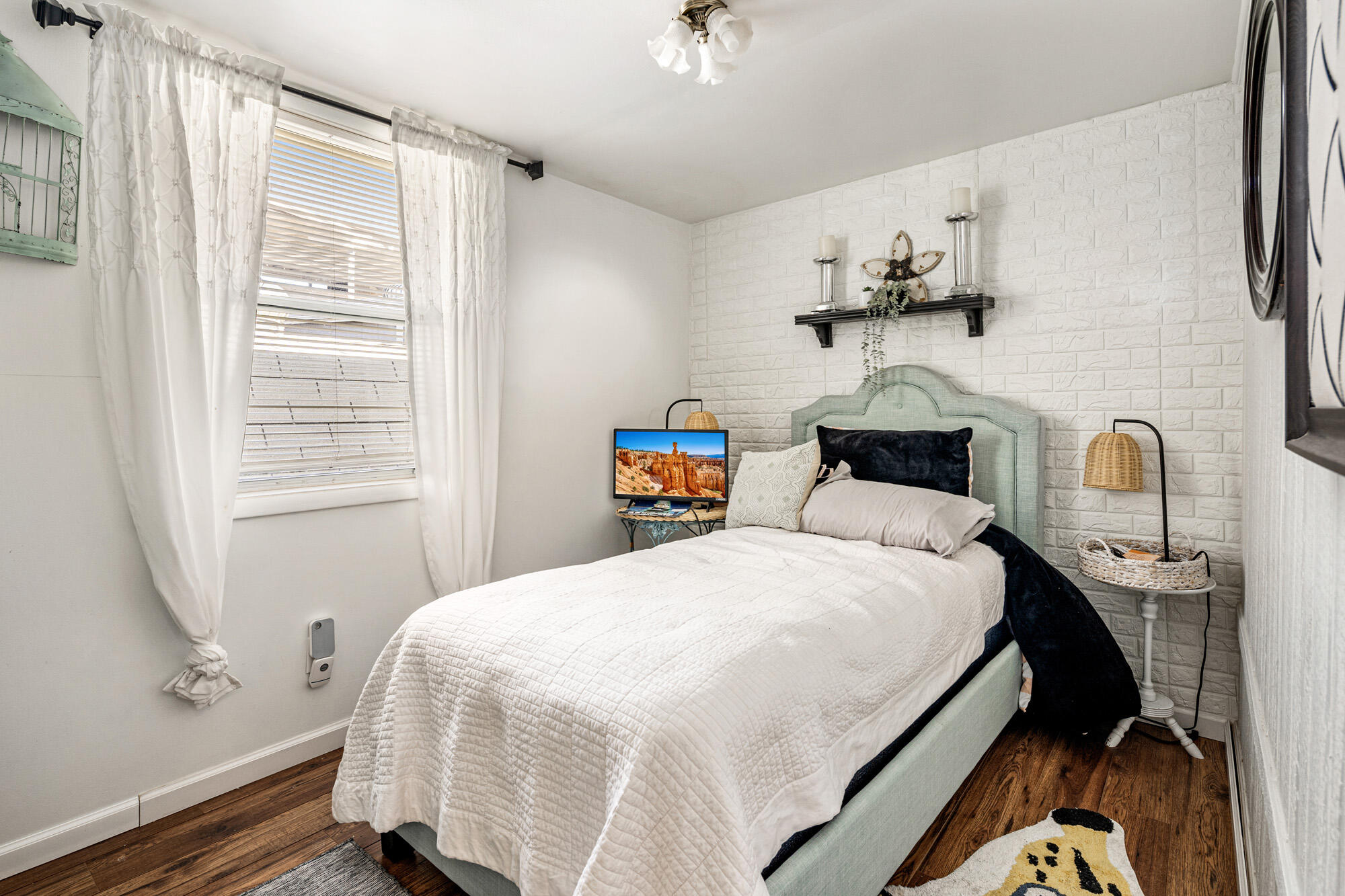 CHEROKEE SPRINGS RV PARK - Residential